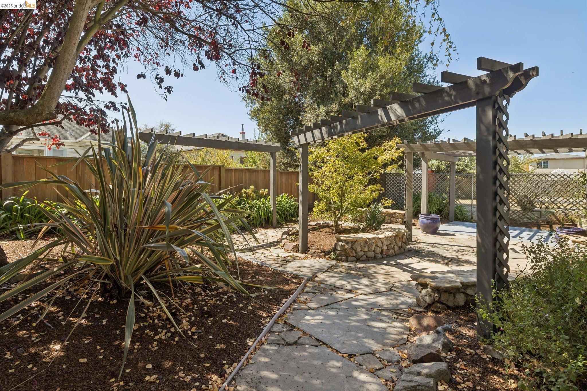 915 63Rd St, Oakland CA 94608 — photo 56