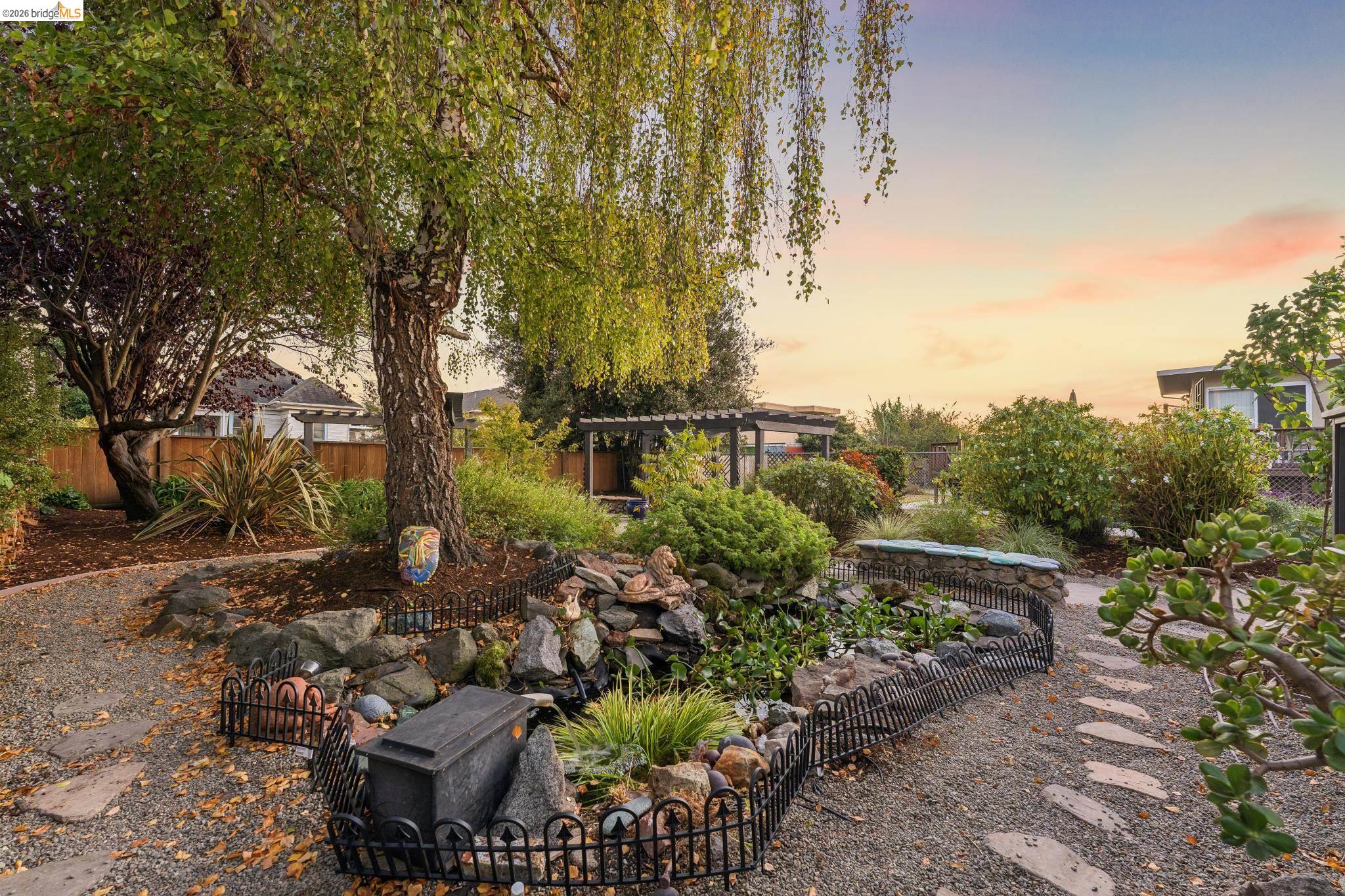 915 63Rd St, Oakland CA 94608 — photo 82