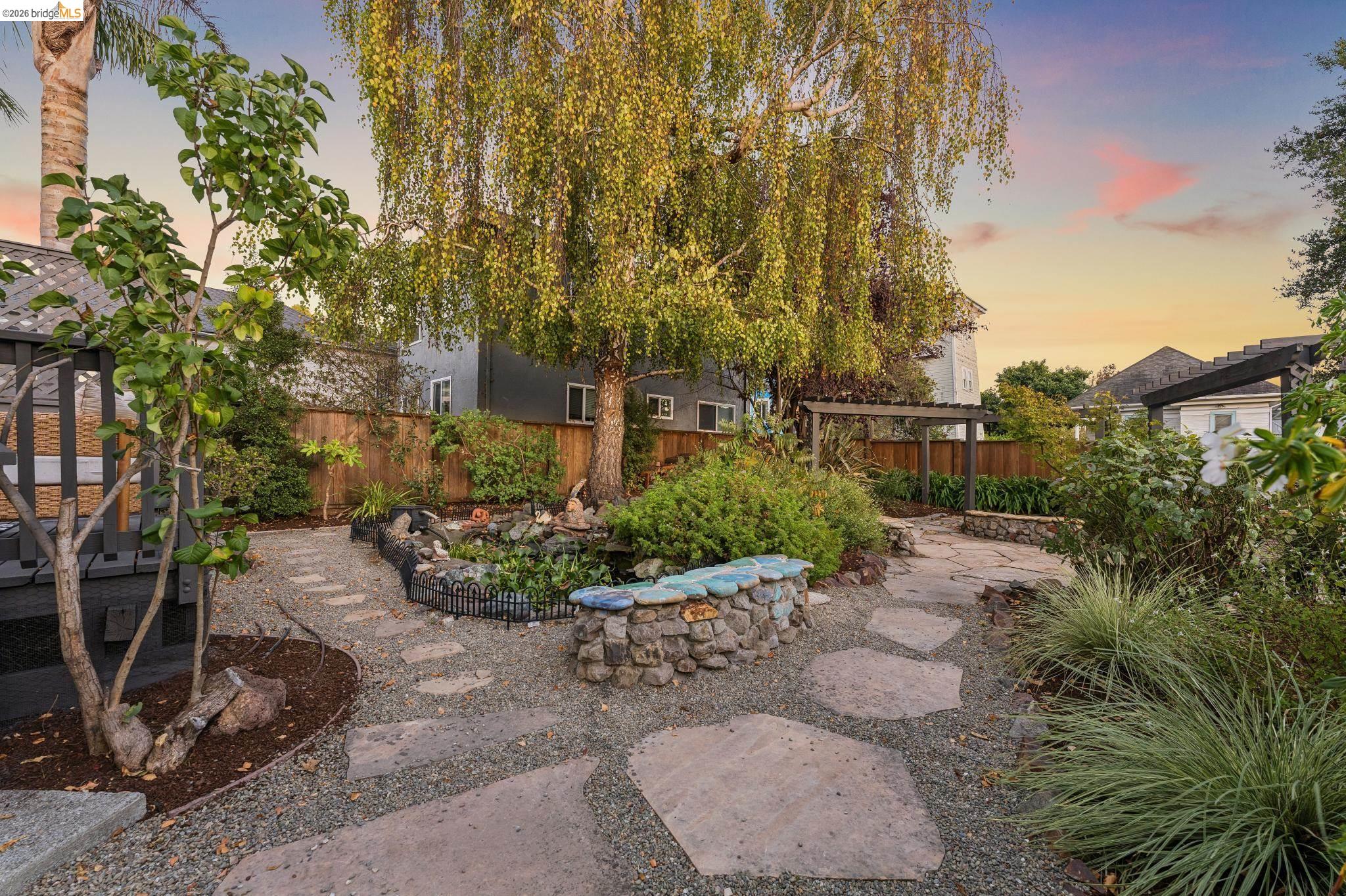 915 63Rd St, Oakland CA 94608 — photo 83