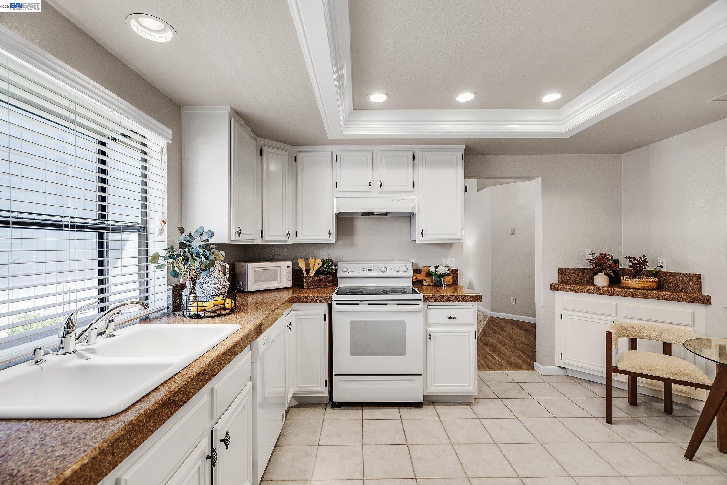 1816 Sinclair Dr, Pleasanton CA 94588 — photo 11