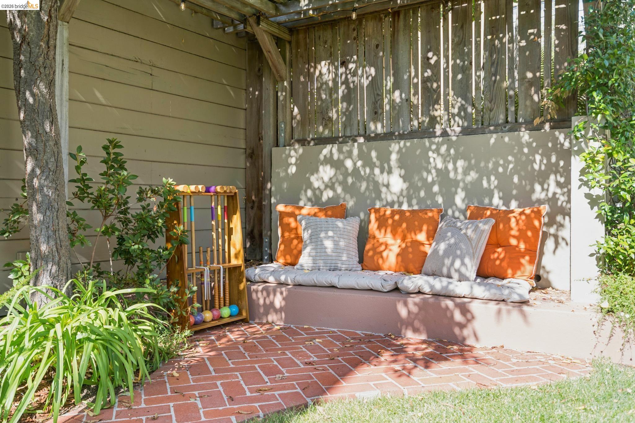 6212 ROCKWELL St, Oakland CA 94618 — photo 39