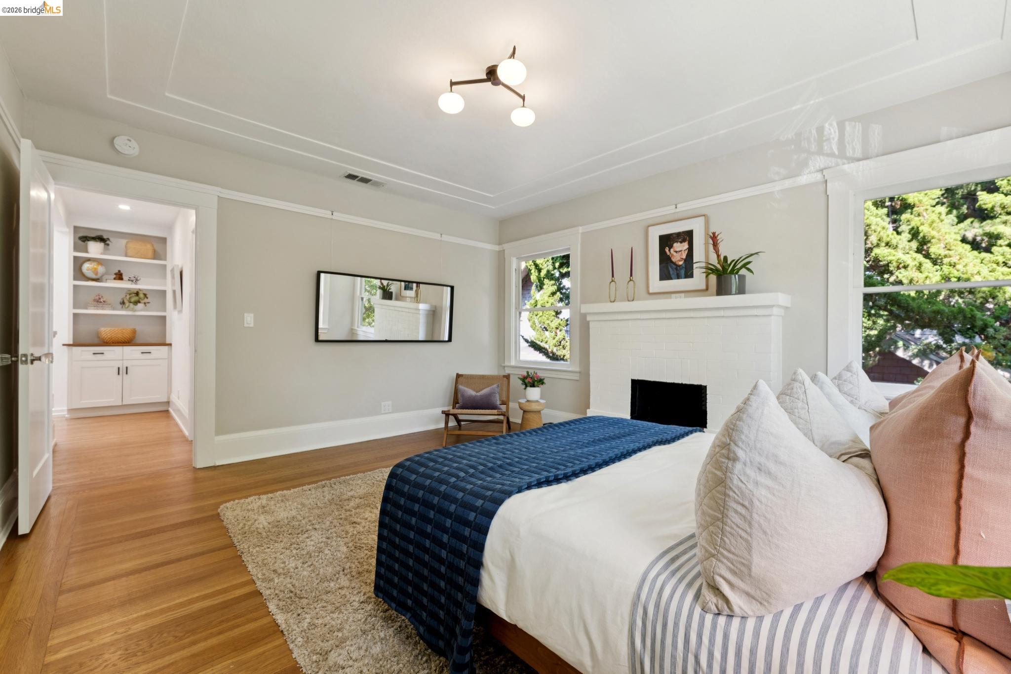 5701 Oak Grove Ave, Oakland CA 94618 — photo 30