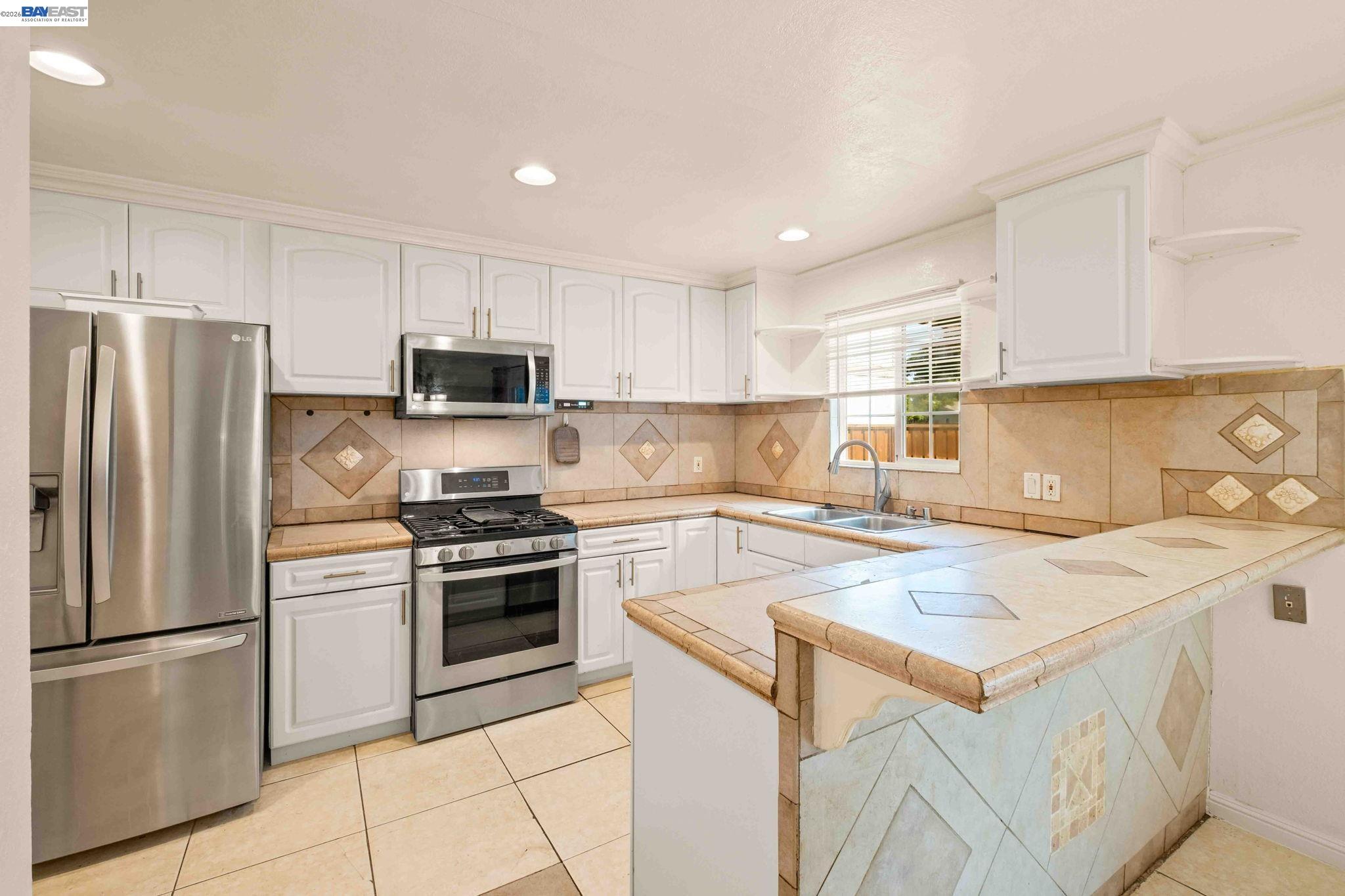 8591 Beverly Ln, Dublin CA 94568 — photo 8