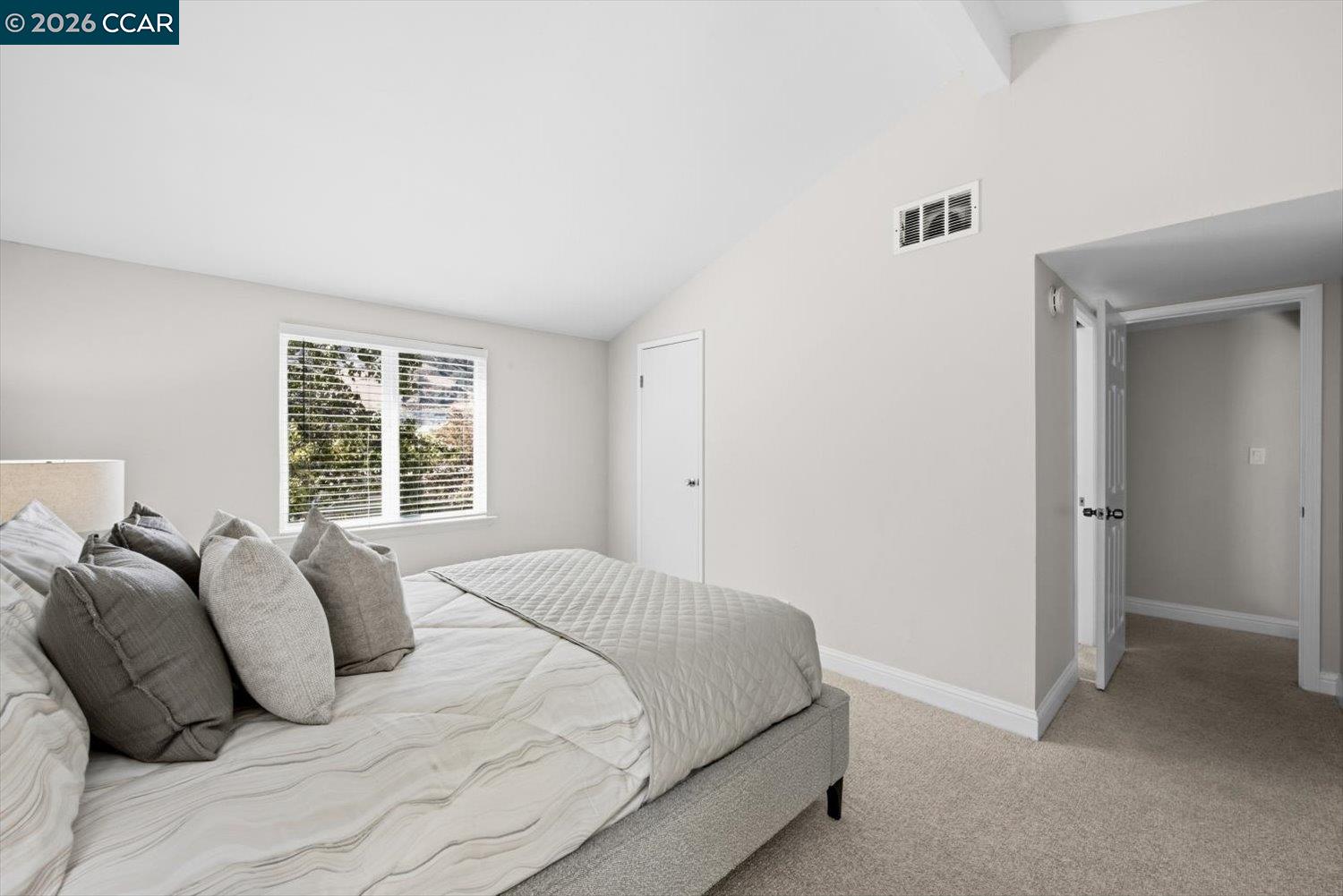 599 Mt Dell Dr, Clayton CA 94517 — photo 32