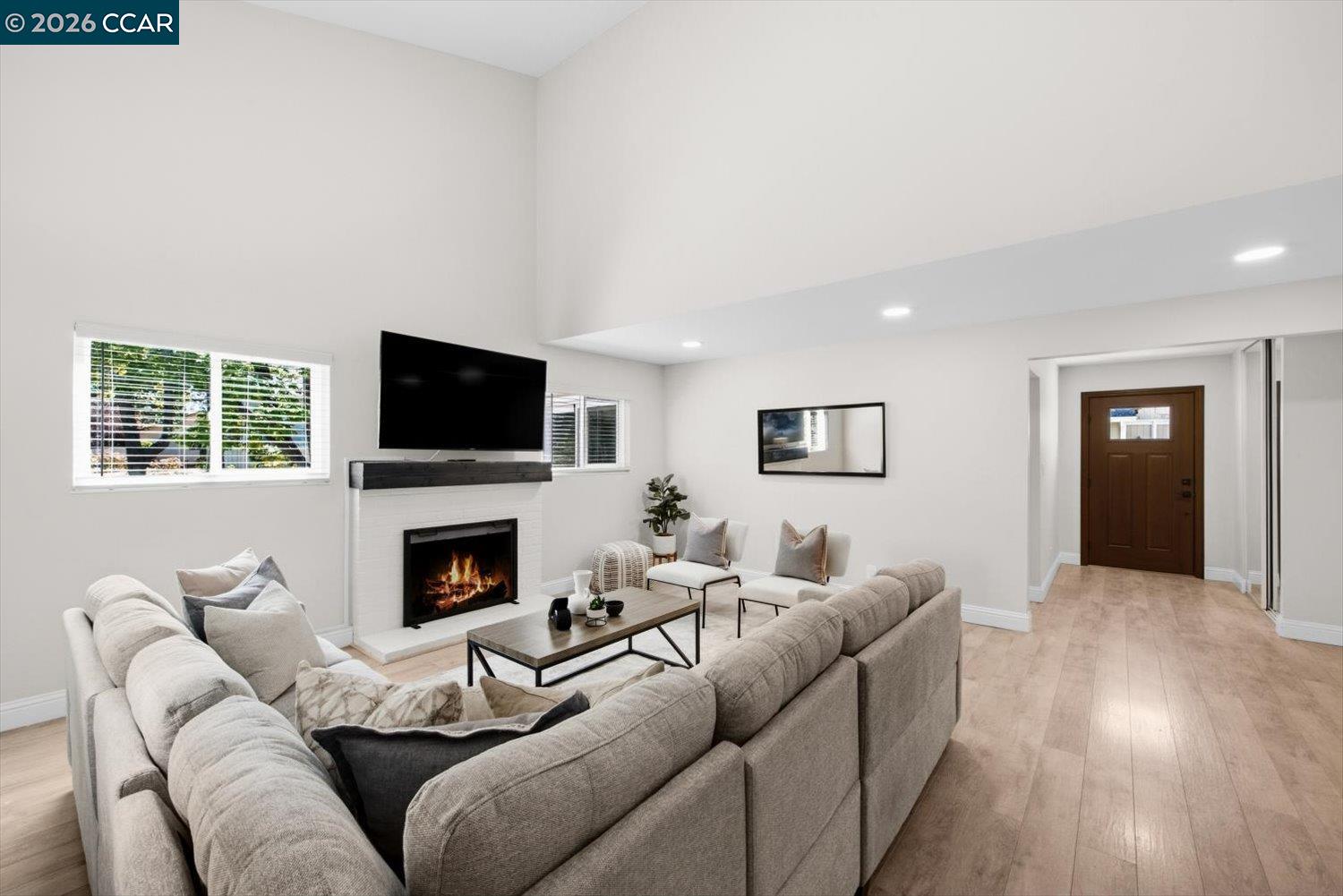 599 Mt Dell Dr, Clayton CA 94517 — photo 9