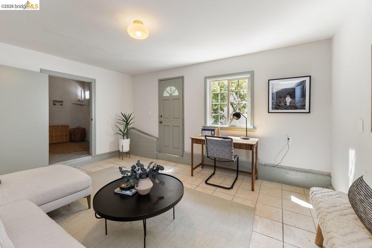 548 Wesley Ave, Oakland CA 94606 — photo 39