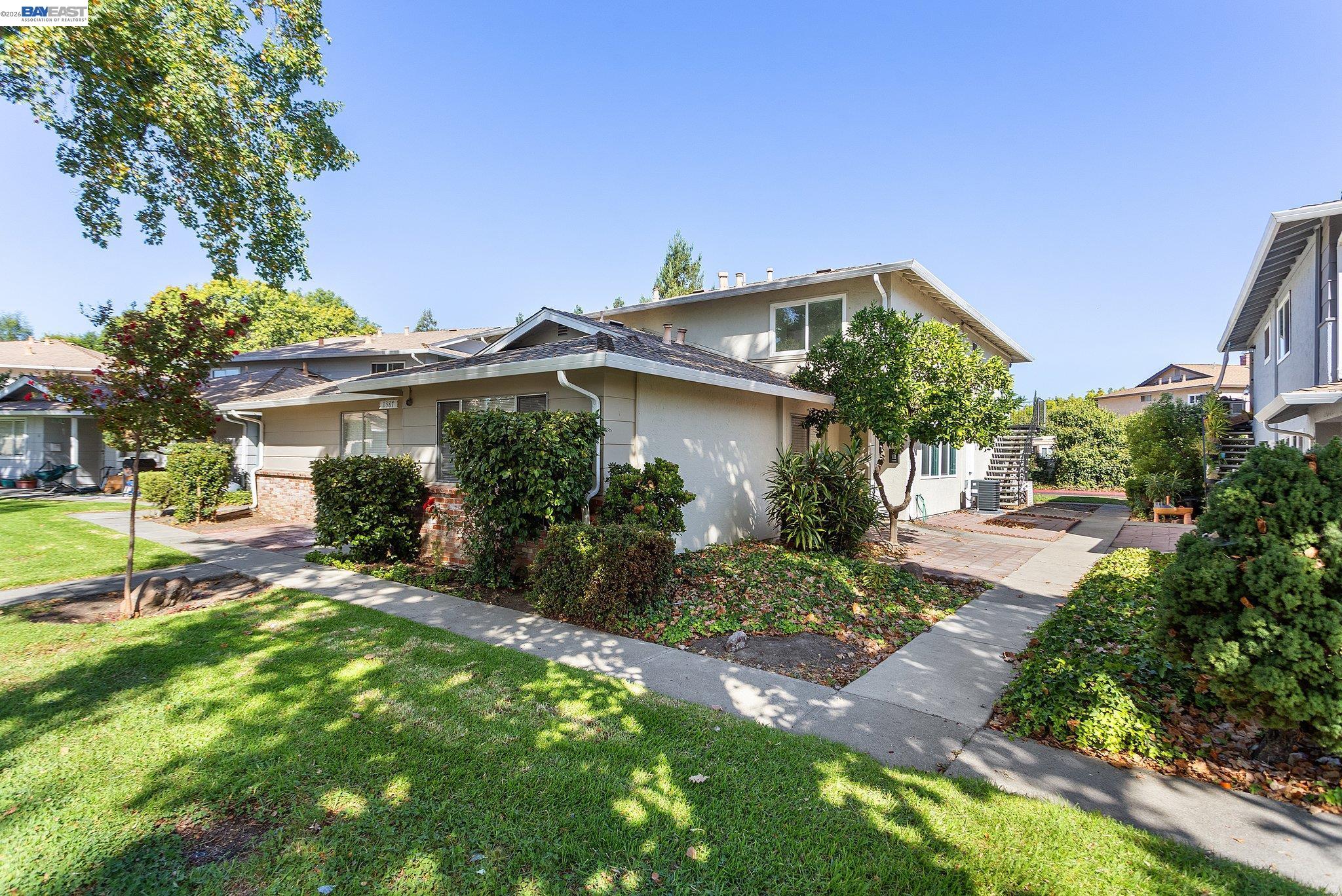 1387 Del Rio Cir # B, Concord CA 94518 — photo 23