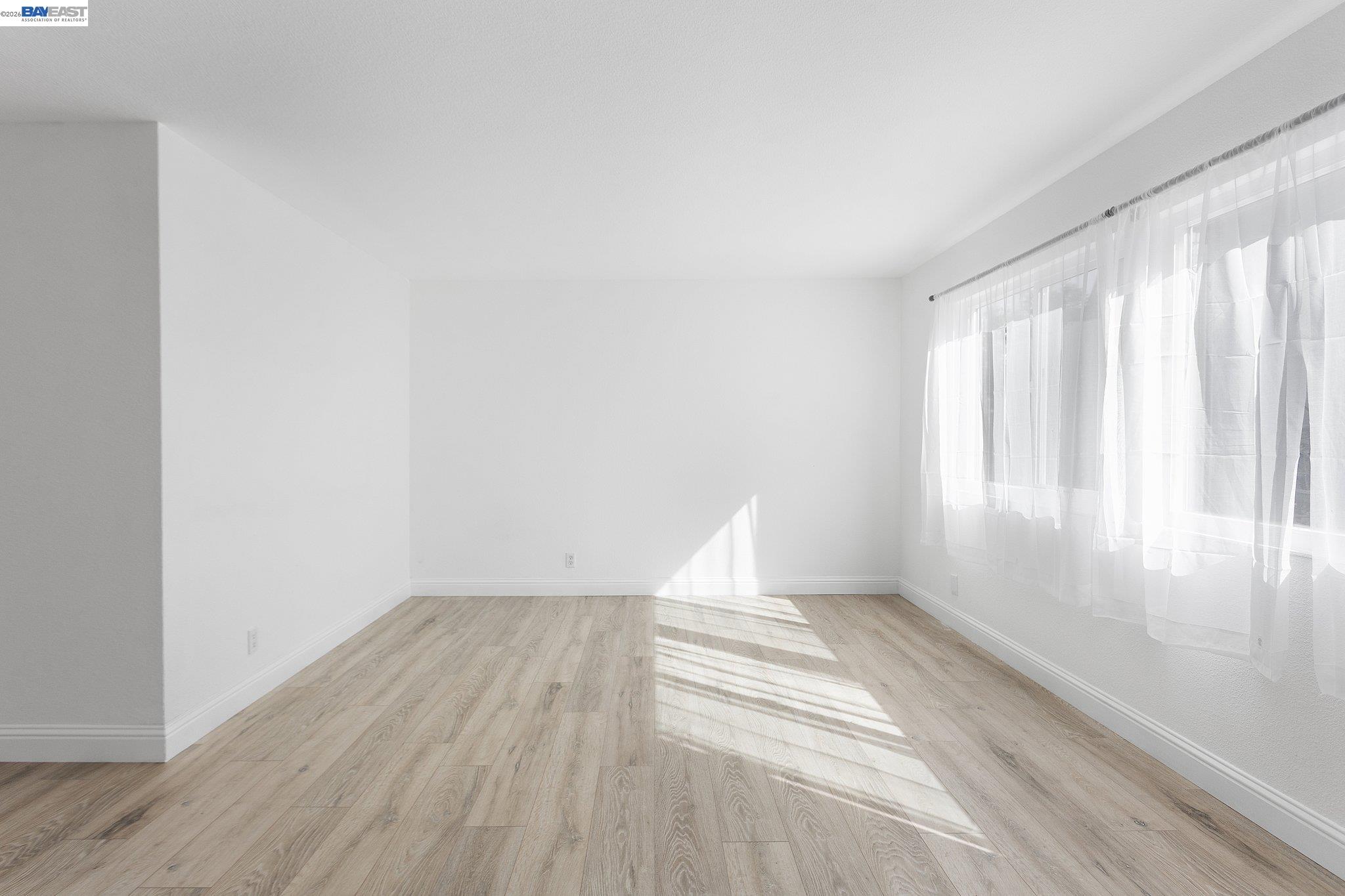 1387 Del Rio Cir # B, Concord CA 94518 — photo 5