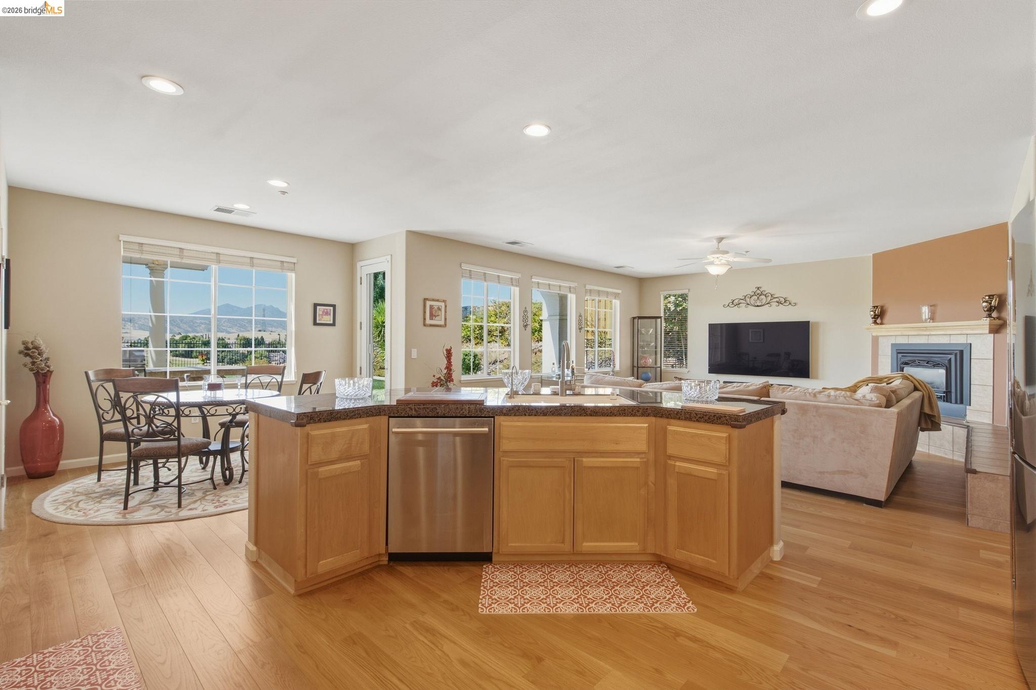 171 E Country Club Dr, Brentwood CA 94513 — photo 33