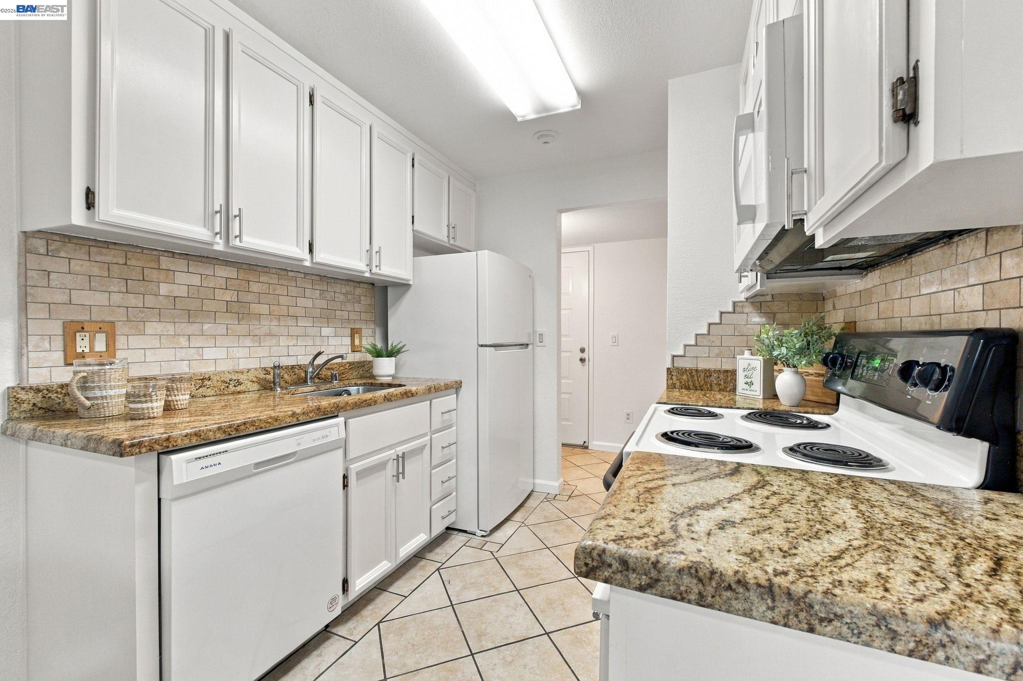 6254 Joaquin Murieta Ave # H, Newark CA 94560 — photo 4