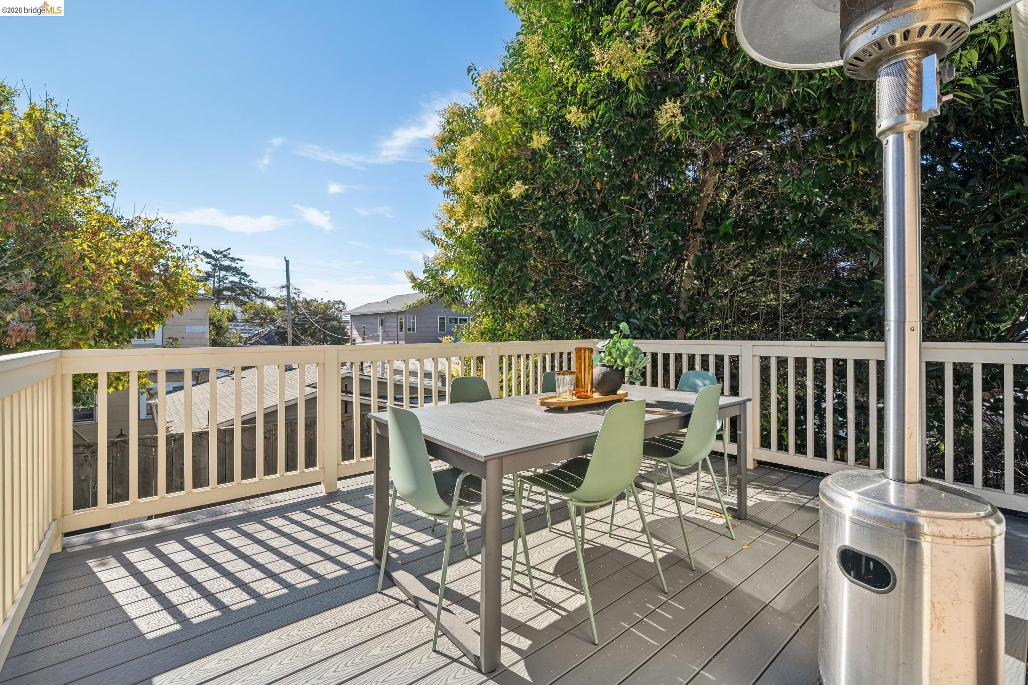 5933 Fremont St, Oakland CA 94608 — photo 25