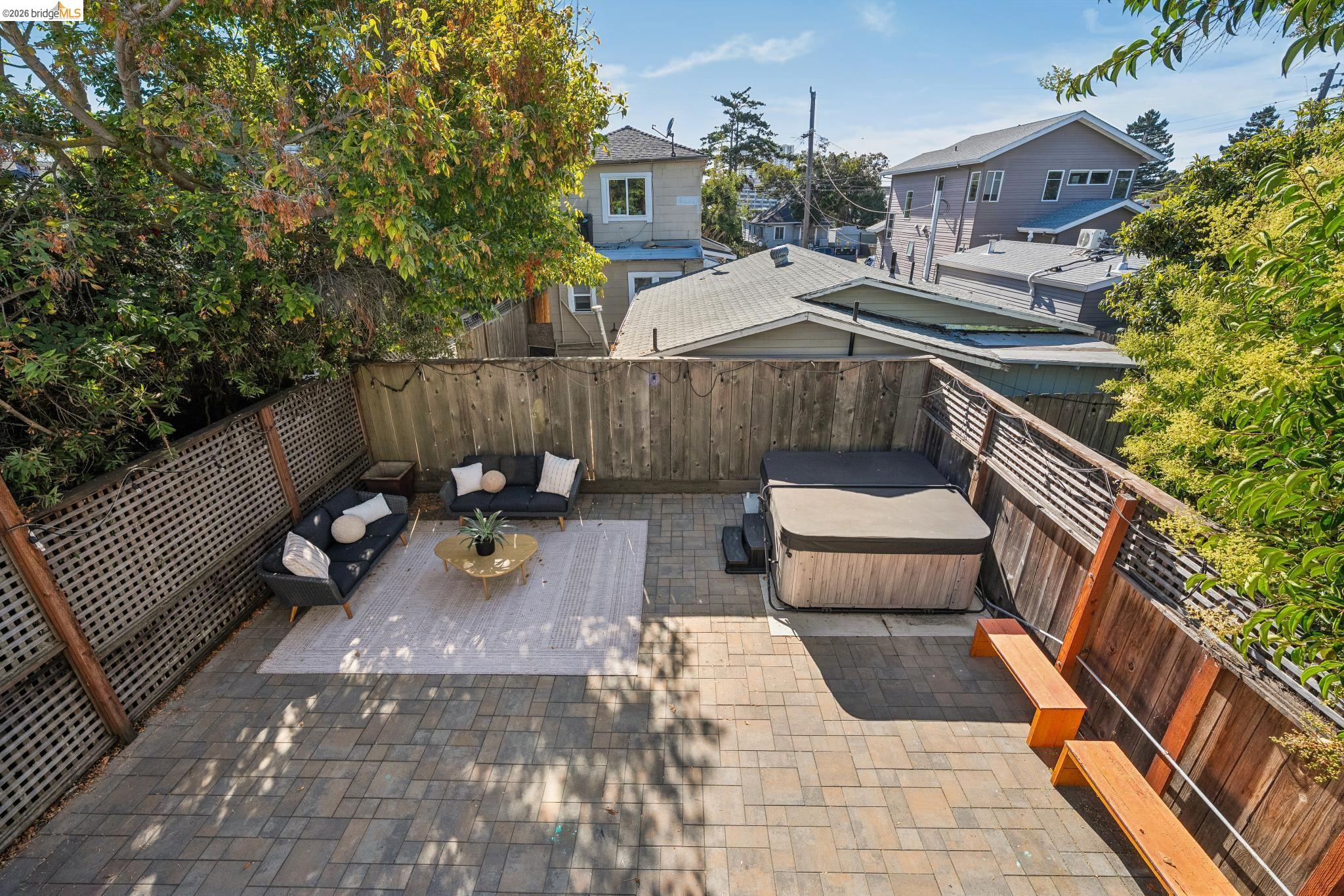 5933 Fremont St, Oakland CA 94608 — photo 27