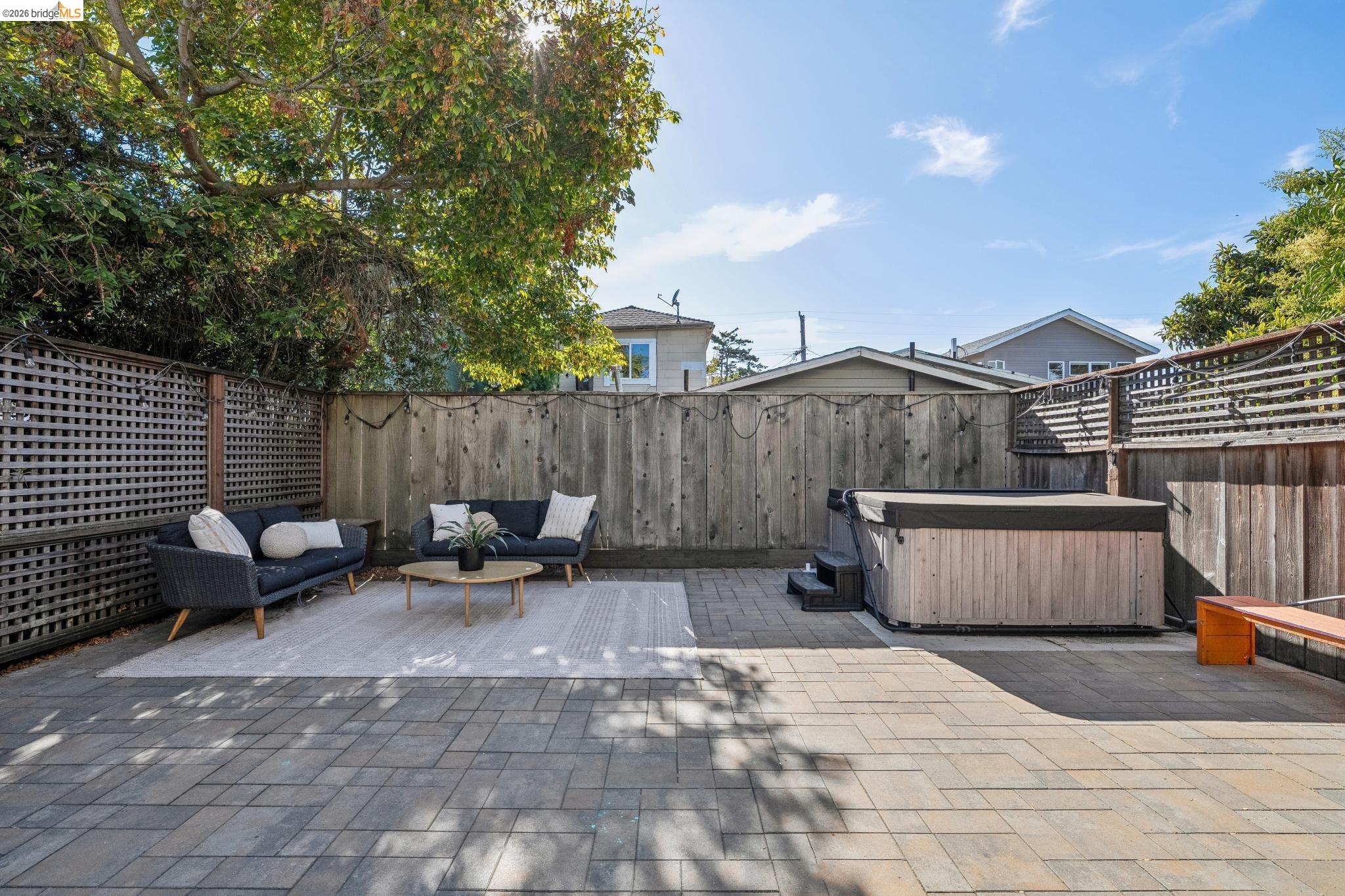 5933 Fremont St, Oakland CA 94608 — photo 48
