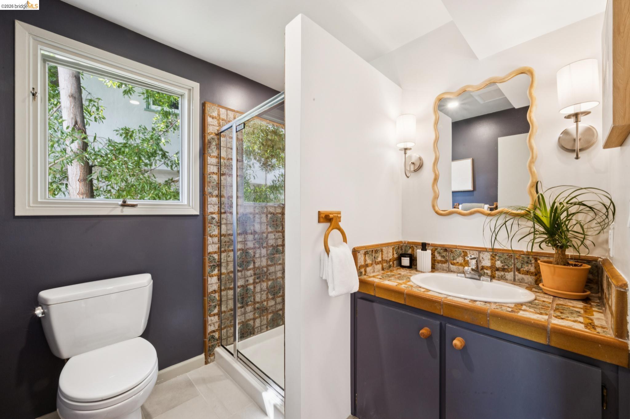 106 Sonia St, Oakland CA 94618 — photo 43