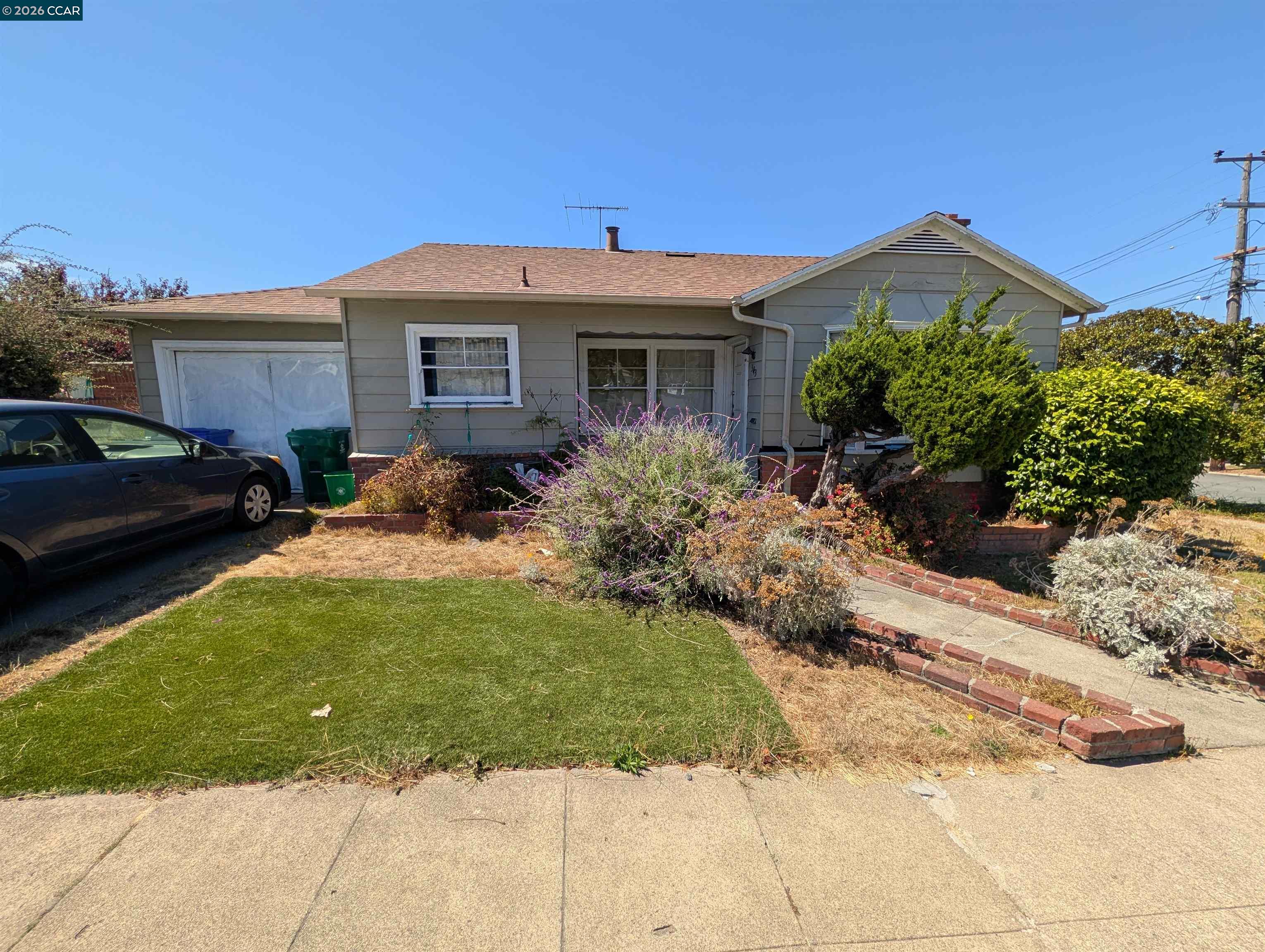 Front Image Thumbnail for CC41148447