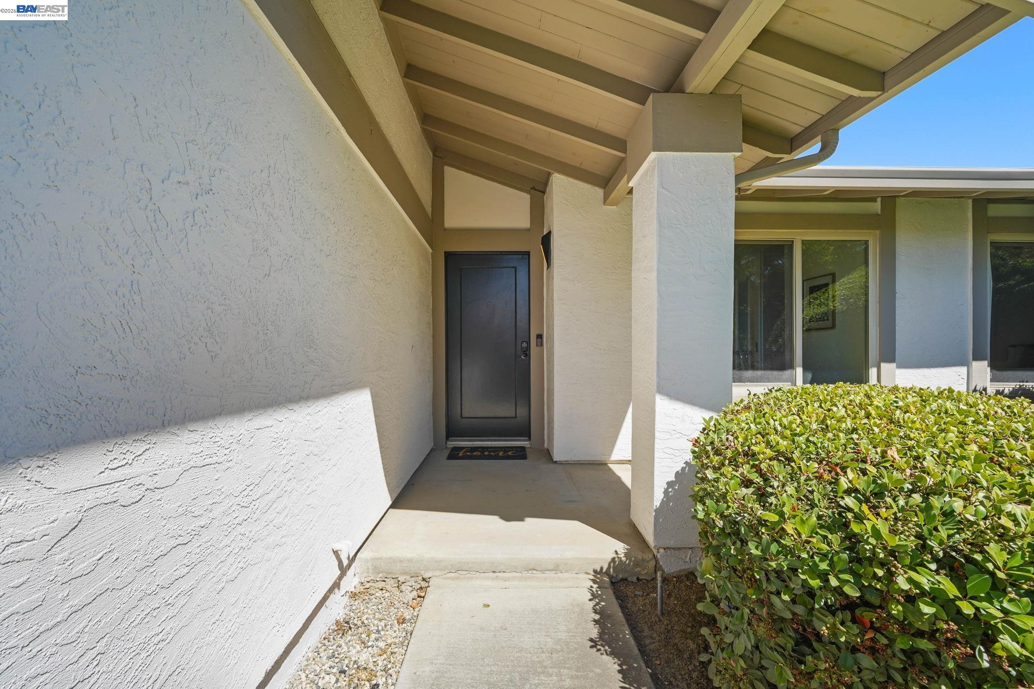 38660 Moore Dr, Fremont CA 94536 — photo 3