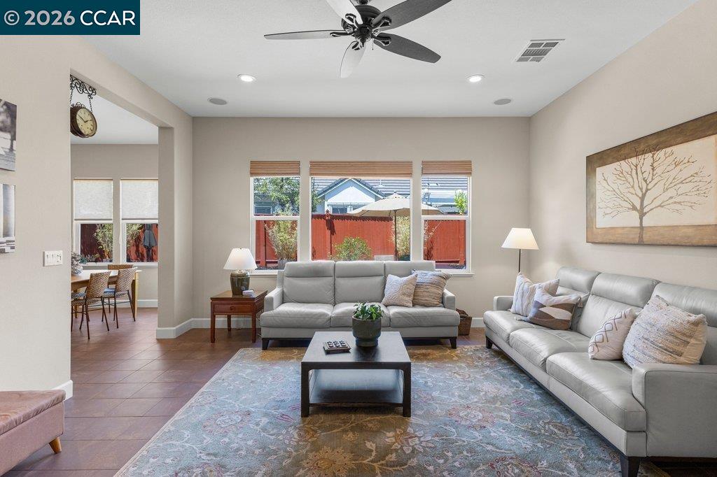 2012 Colmar St, Danville CA 94506 — photo 19