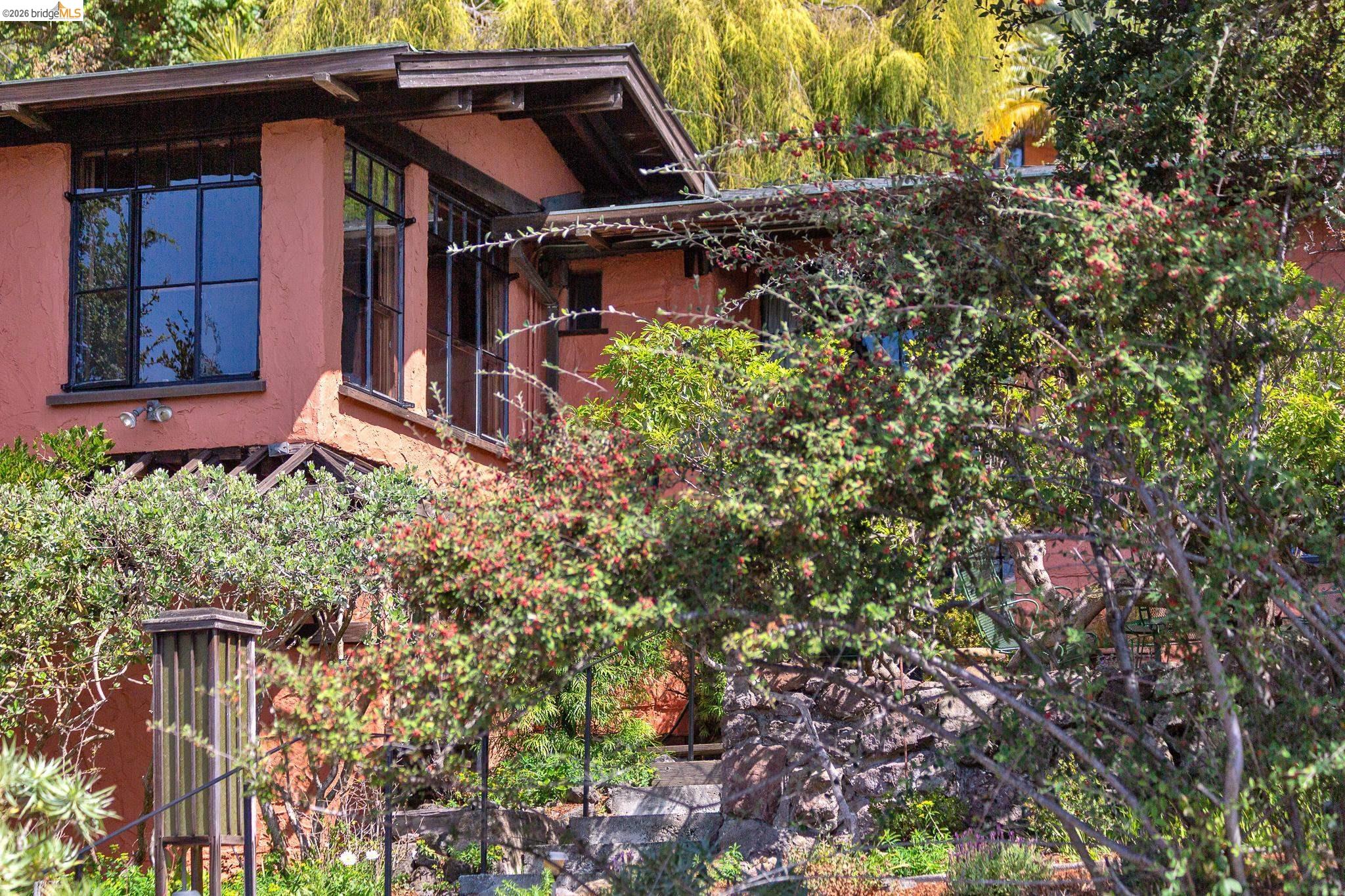 2711 Buena Vista Way, Berkeley CA 94708 — photo 35