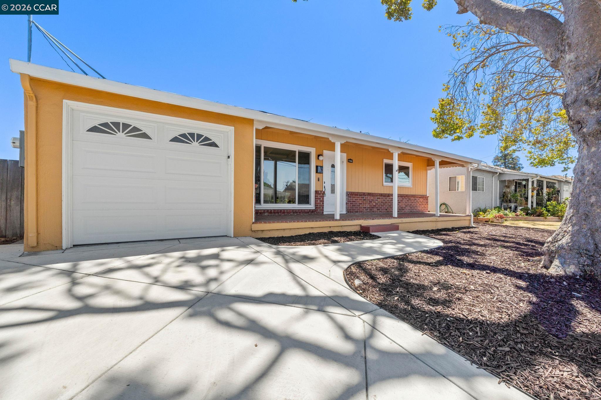 17242 Via El Cerrito, San Lorenzo CA 94580 — photo 2