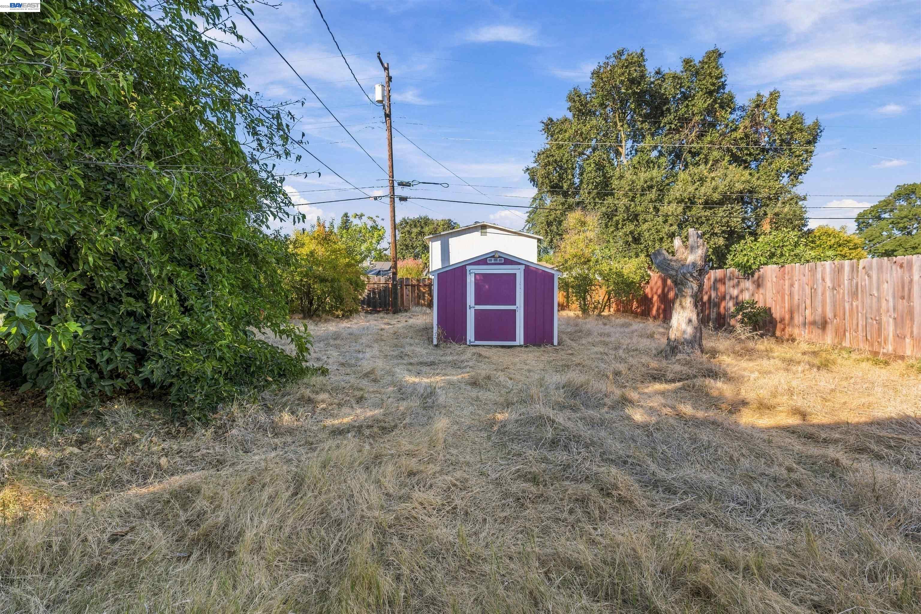 1223 W Santa Fe Ave, Merced CA 95340 — photo 11