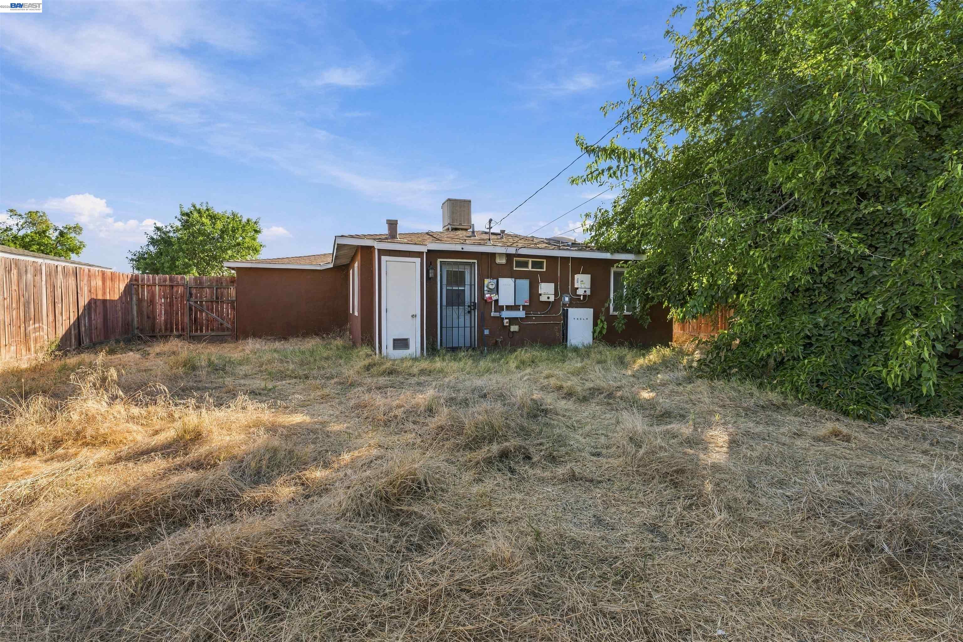 1223 W Santa Fe Ave, Merced CA 95340 — photo 12