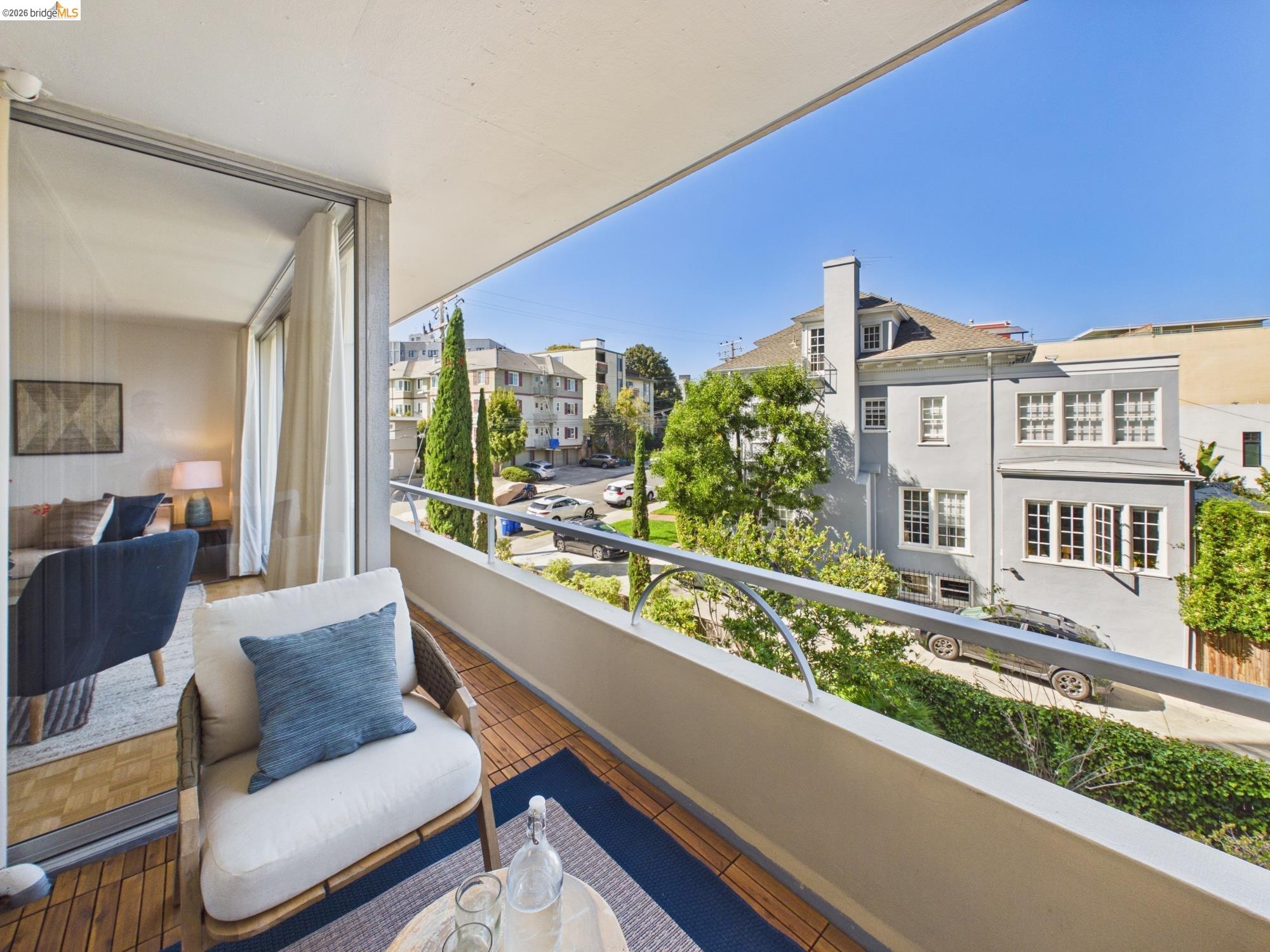 320 Lee St # 303, Oakland CA 94610 — photo 22