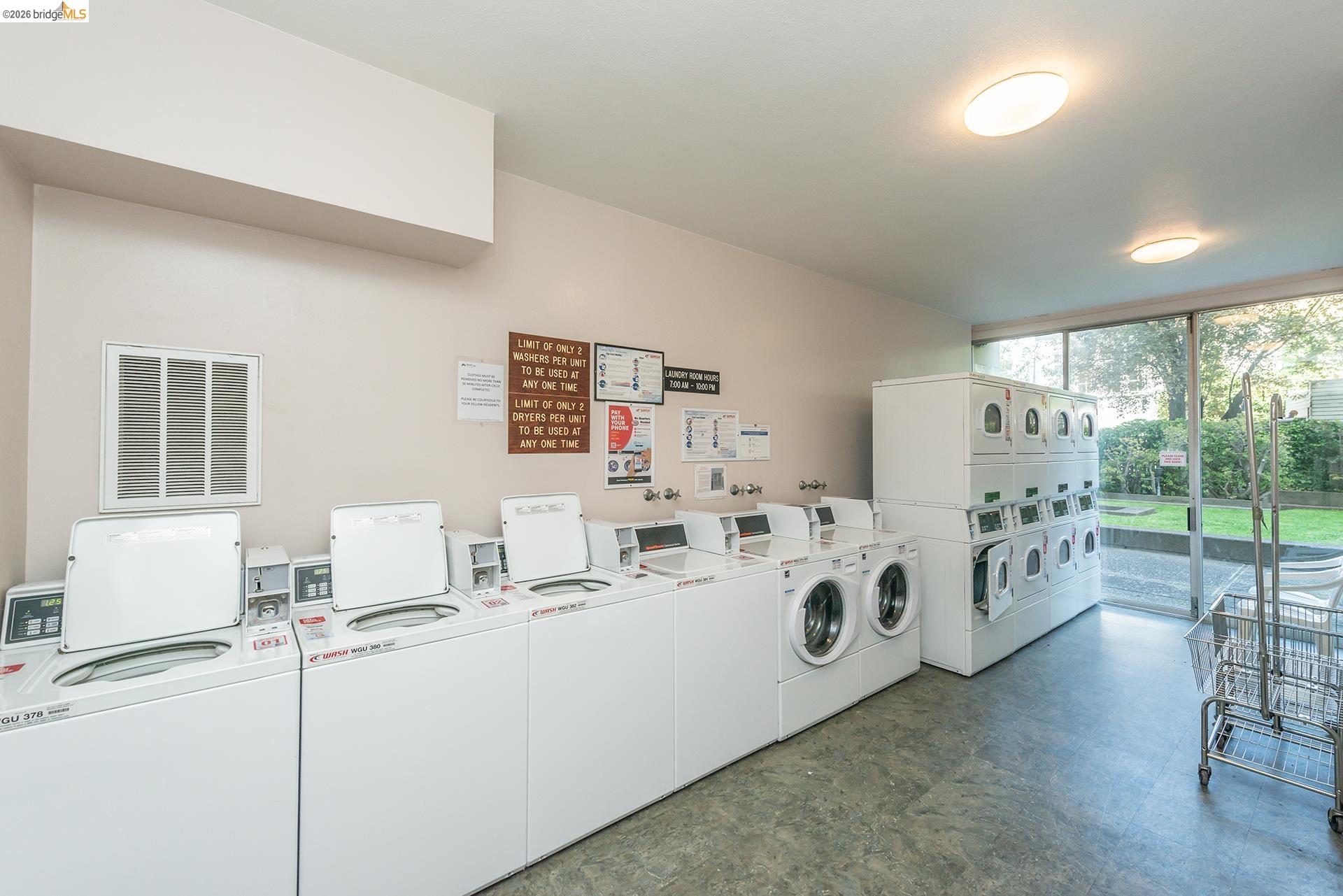 320 Lee St # 303, Oakland CA 94610 — photo 35