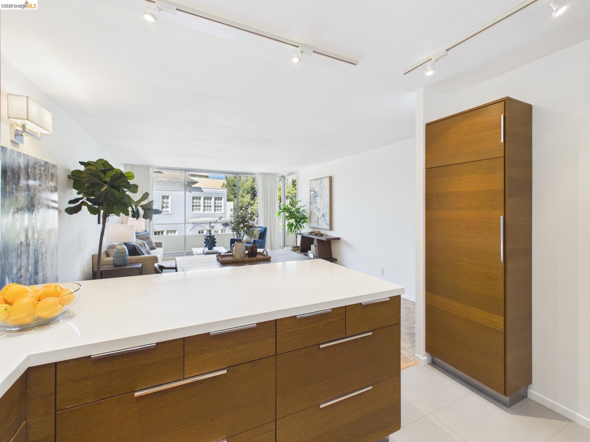 320 Lee St # 303, Oakland CA 94610 — photo 8