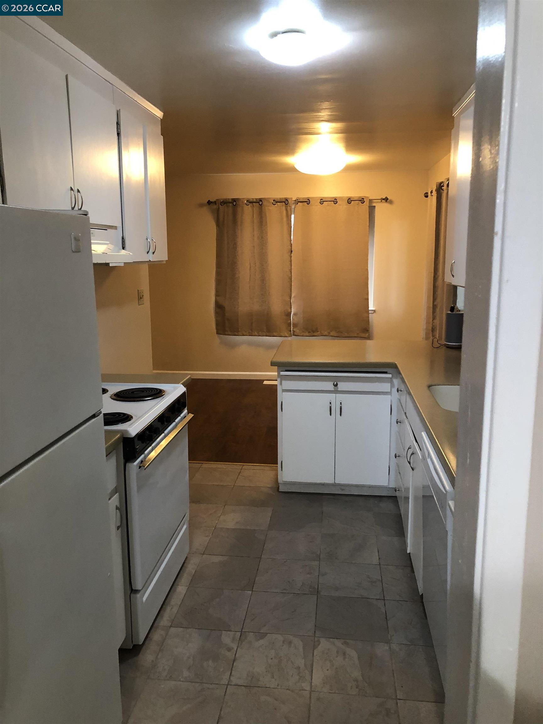 521 Laurel Ave, Pinole CA 94564 — photo 17
