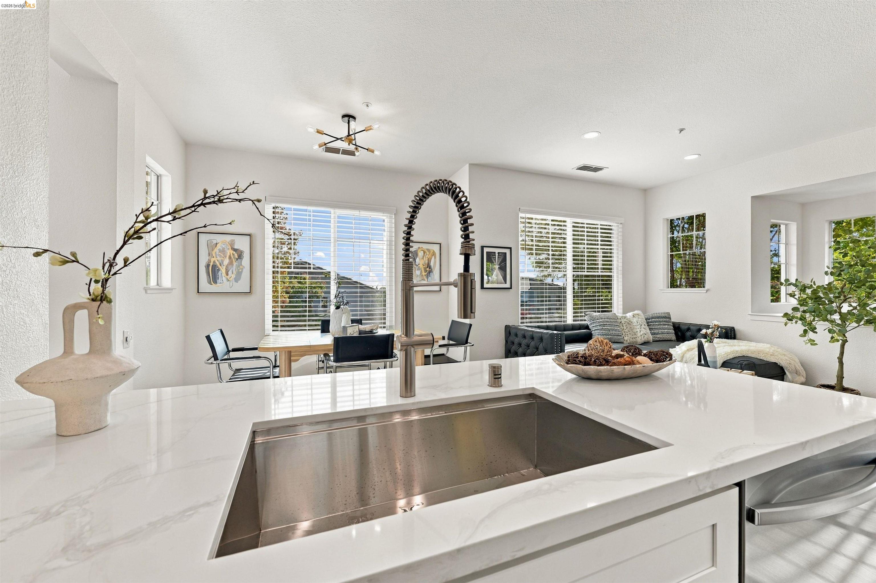23389 Canyon Terrace Dr, Castro Valley CA 94552 — photo 9