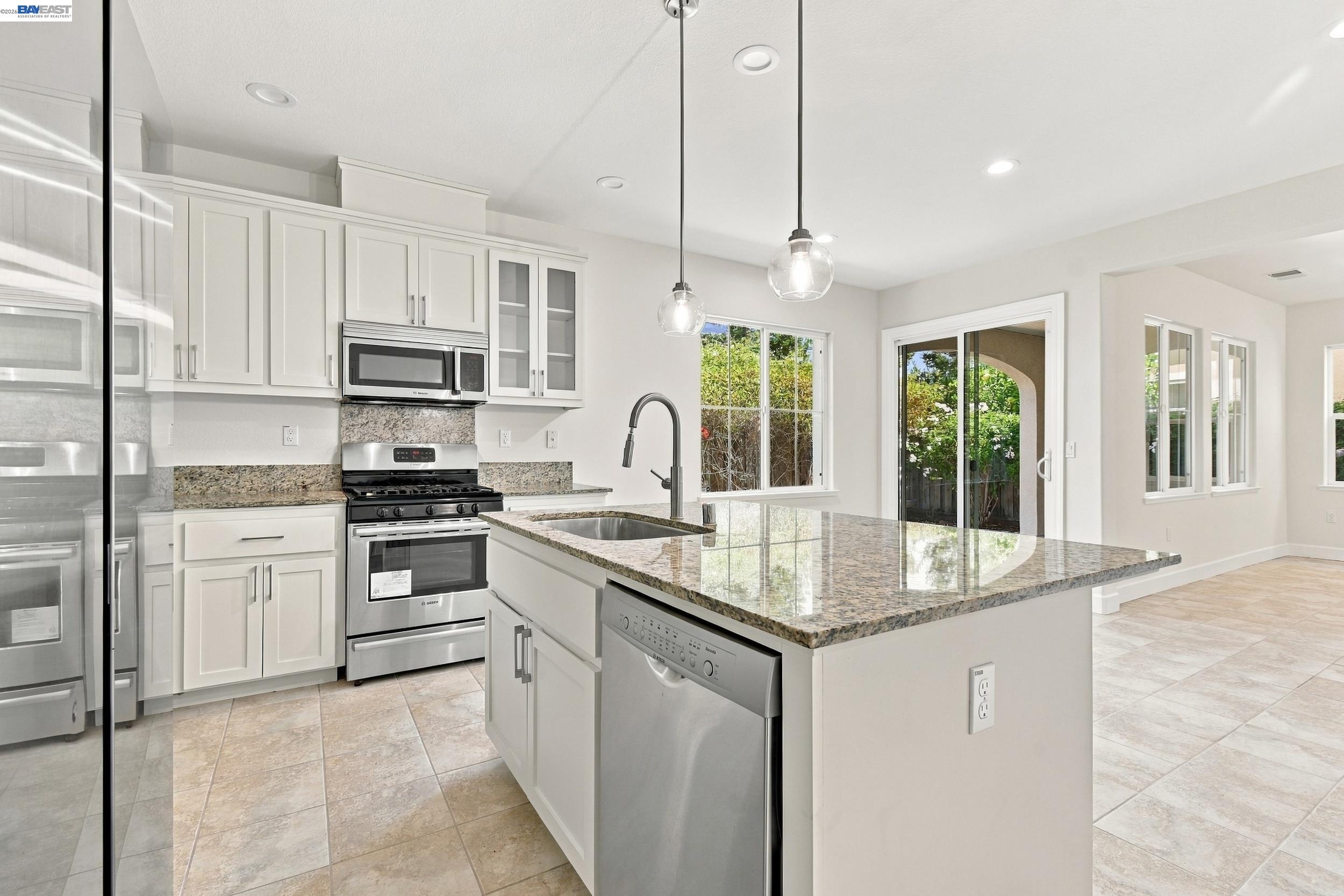 5372 Chesbro Ave., San Jose CA 95123 — photo 13