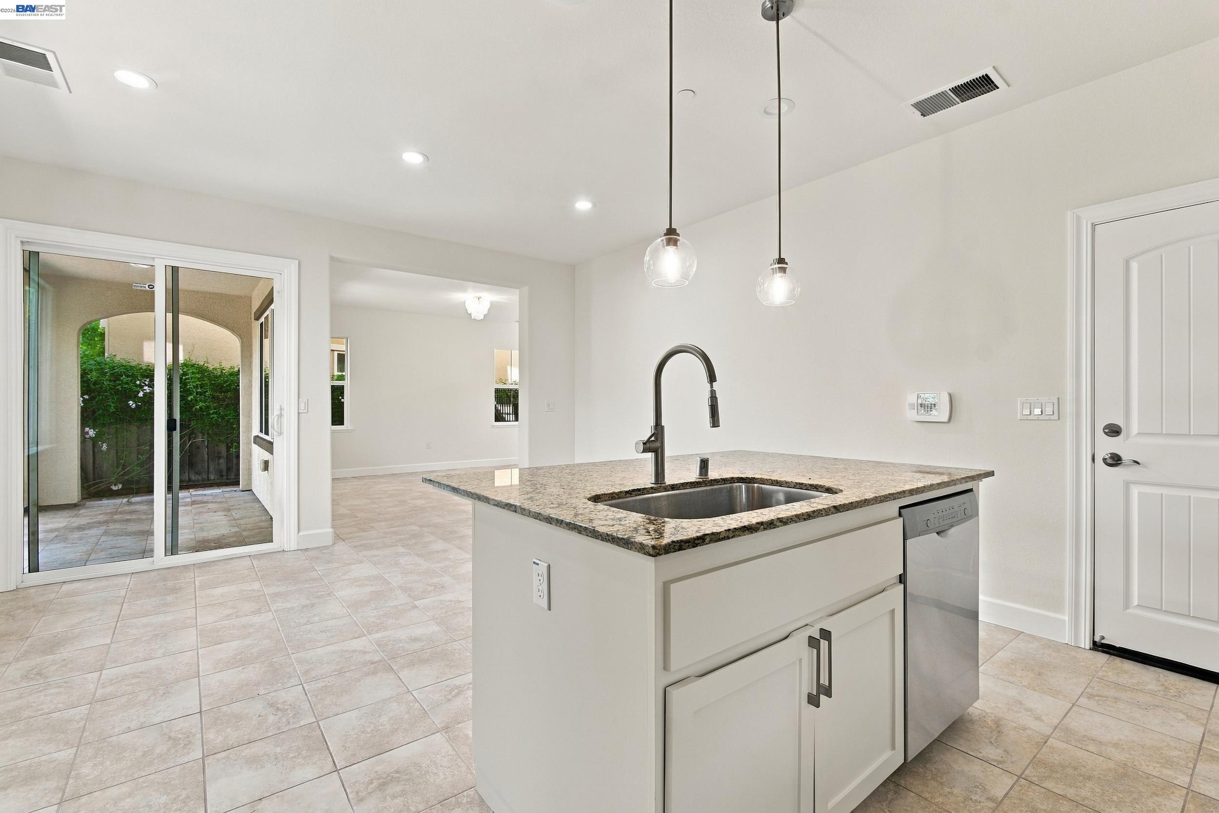 5372 Chesbro Ave., San Jose CA 95123 — photo 14