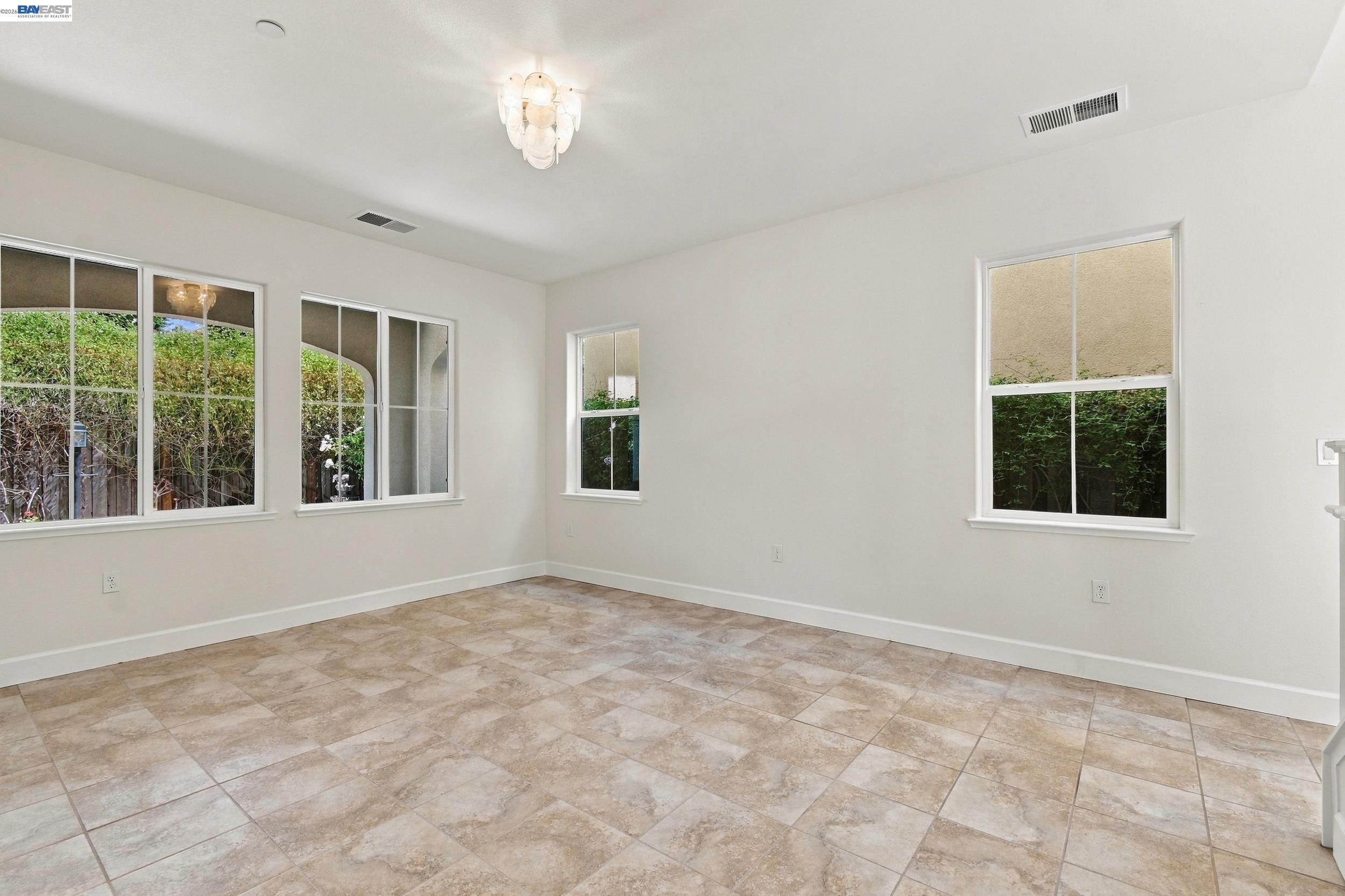 5372 Chesbro Ave., San Jose CA 95123 — photo 8