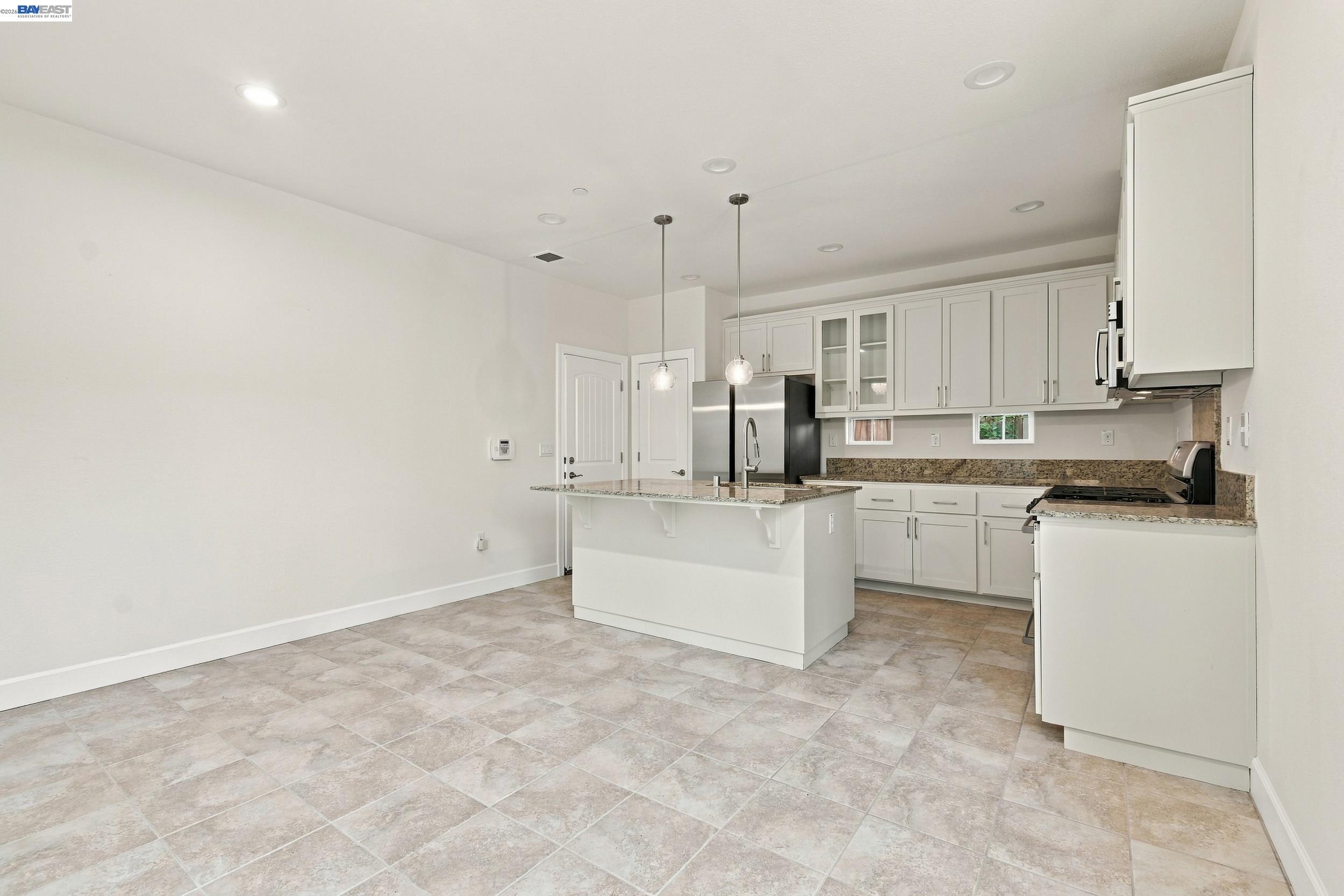 5372 Chesbro Ave., San Jose CA 95123 — photo 10