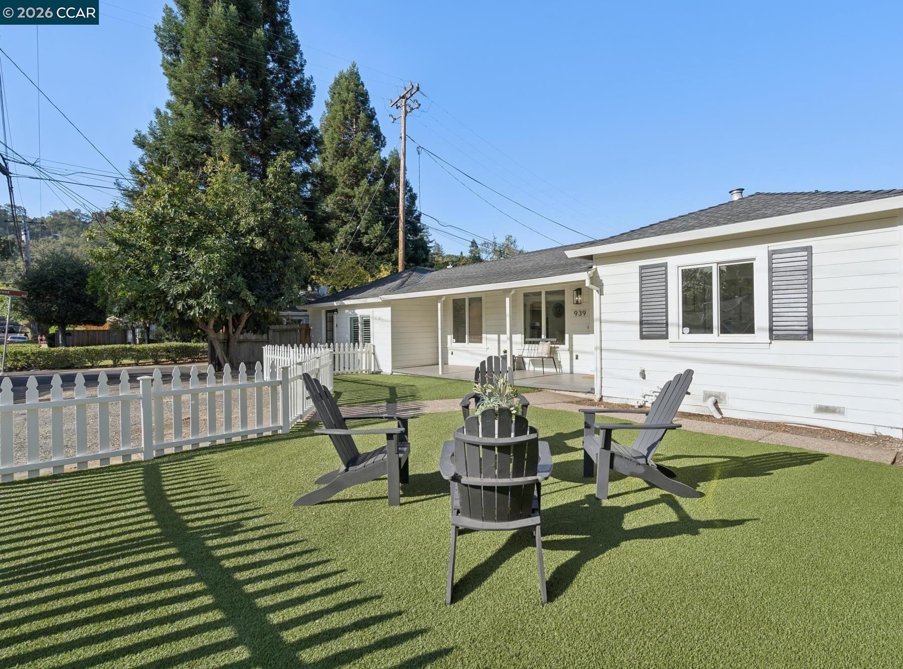 Front Image Thumbnail for CC41148544