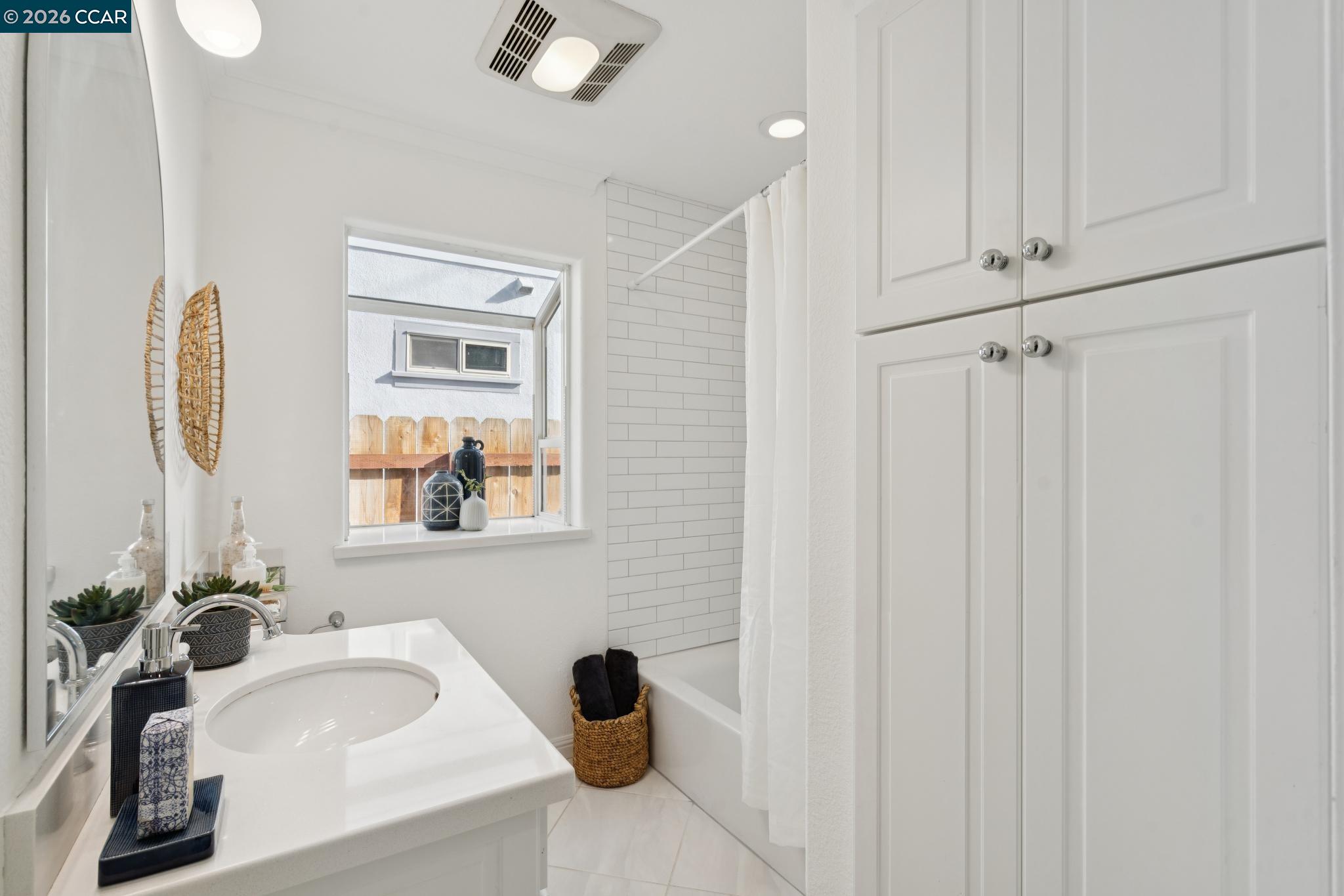 939 Mountain View Dr, Lafayette CA 94549 — photo 15