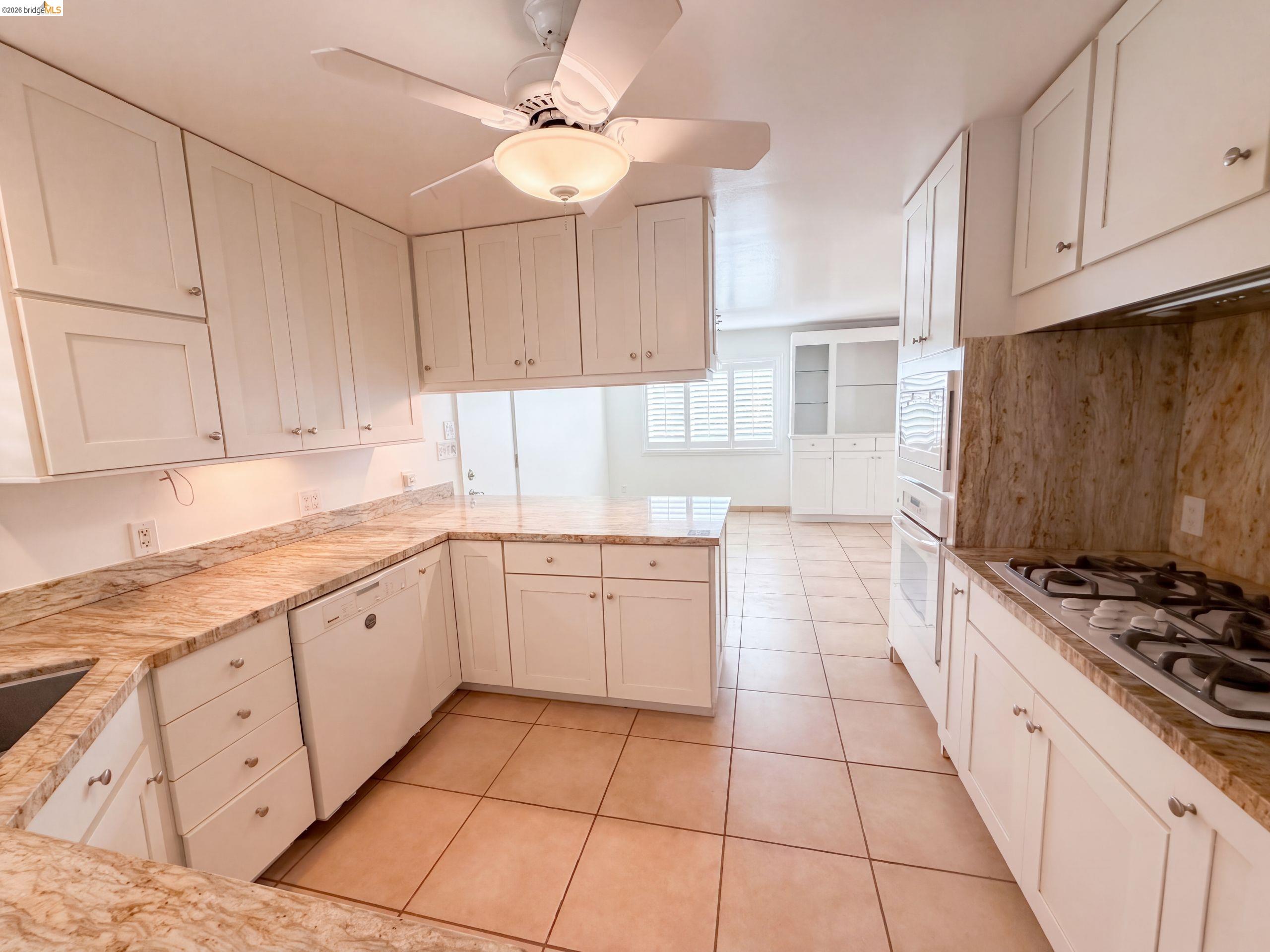 447 Via Del Plano, Novato CA 94949 — photo 15