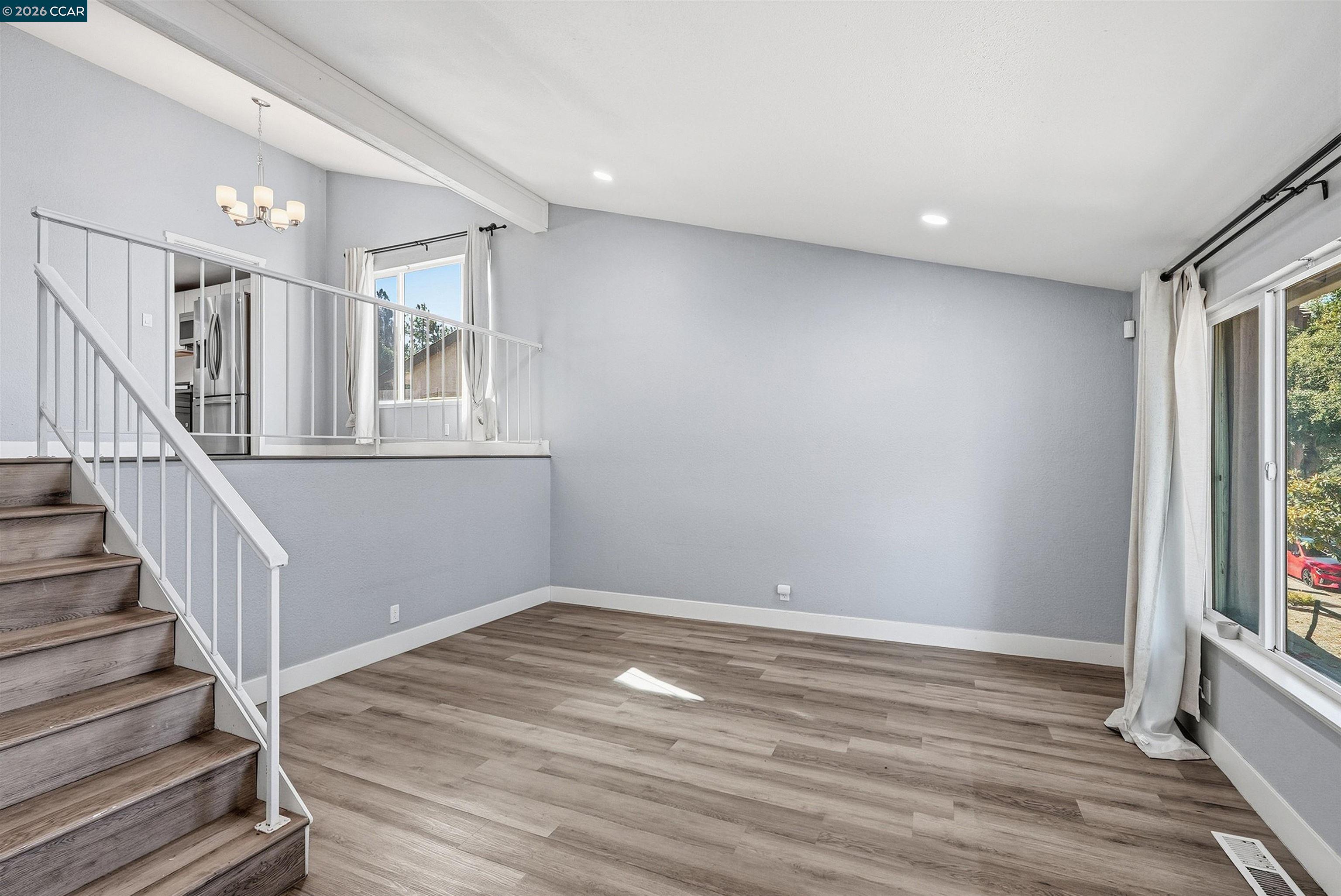 240 Power Dr, Vallejo, CA 94589 photo 4