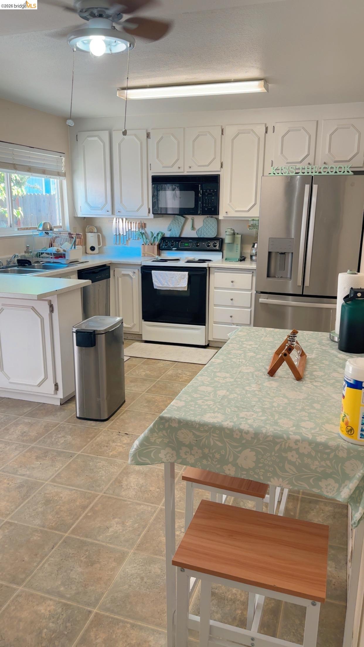 742 Northampton Dr, Solano County, CA 95687 photo 8
