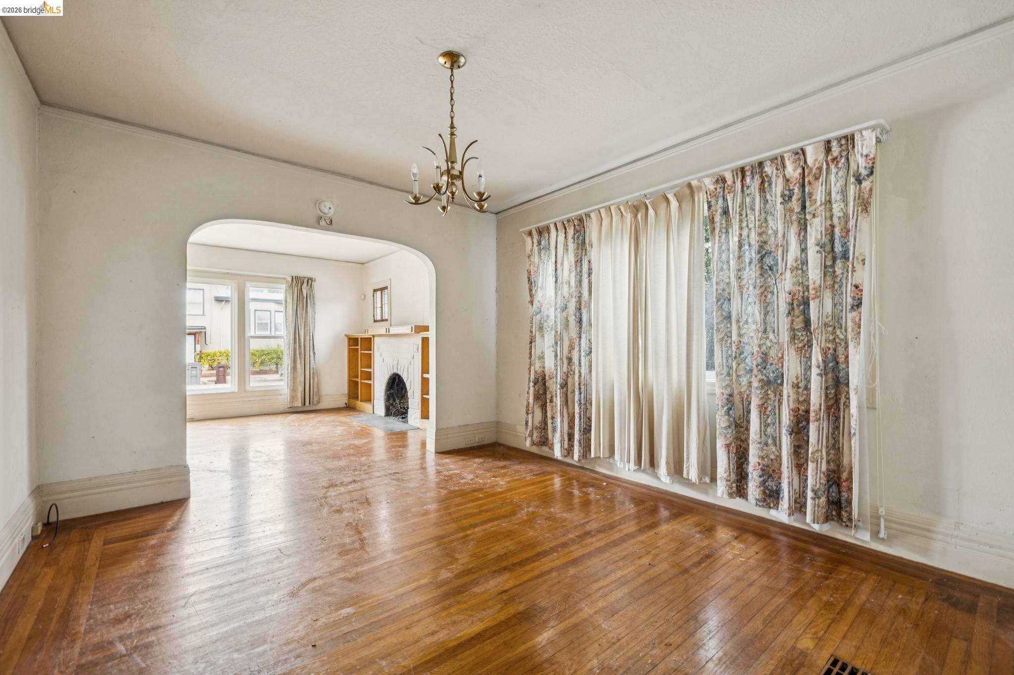 5621 Roberts Ave, Oakland, CA 94605 photo 4