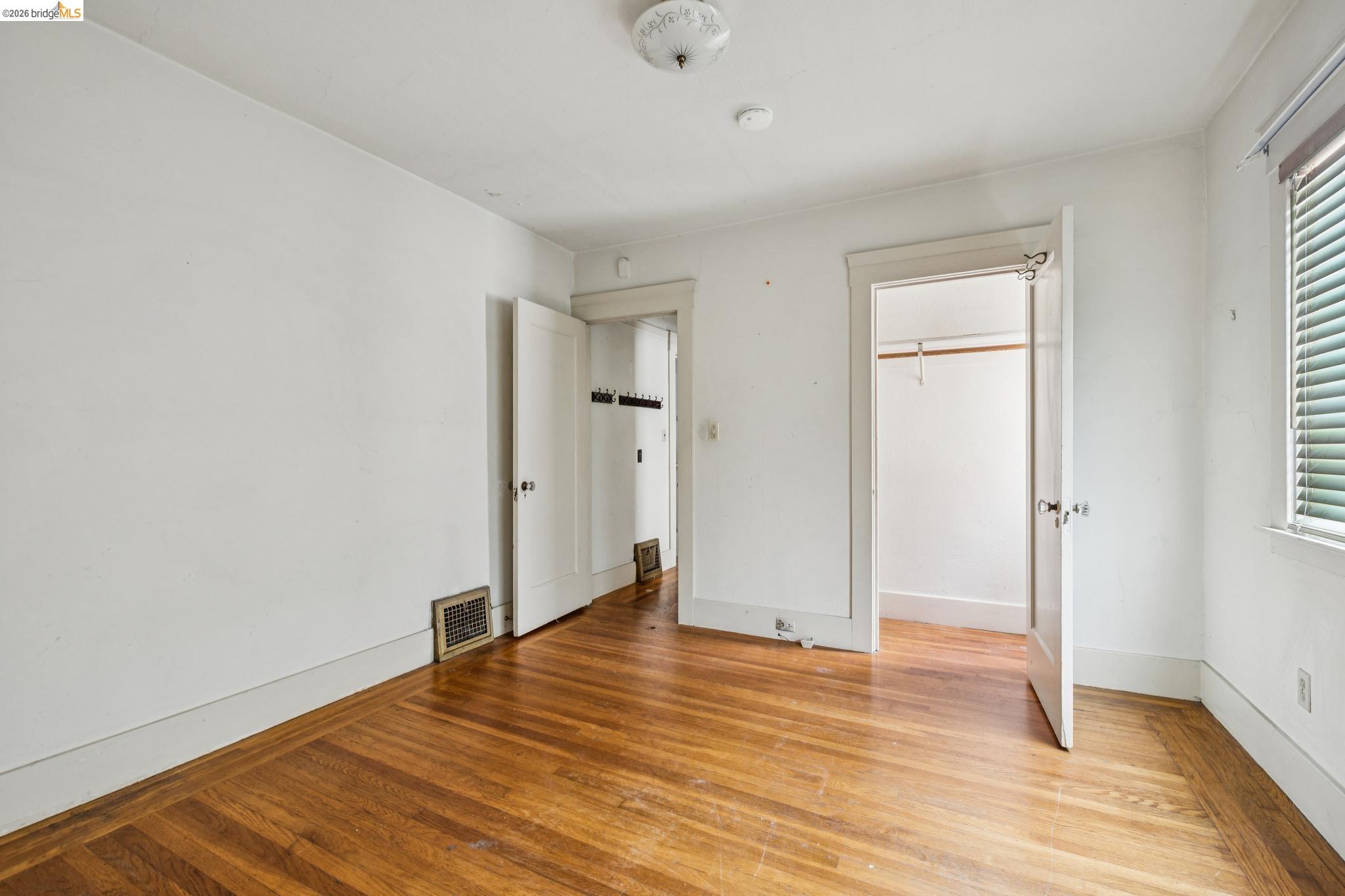 5621 Roberts Ave, Oakland, CA 94605 photo 7