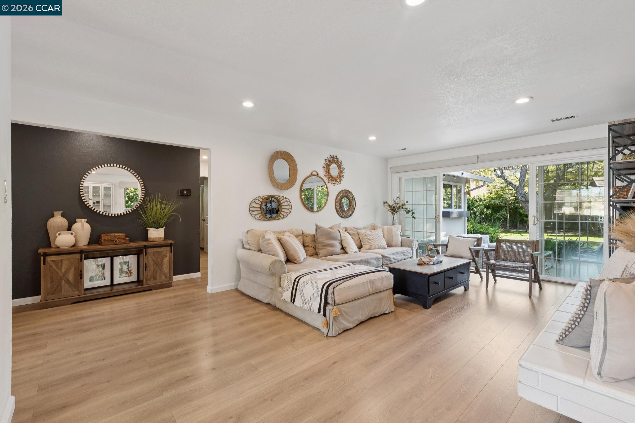 837 Tully Way, Concord CA 94518 — photo 7