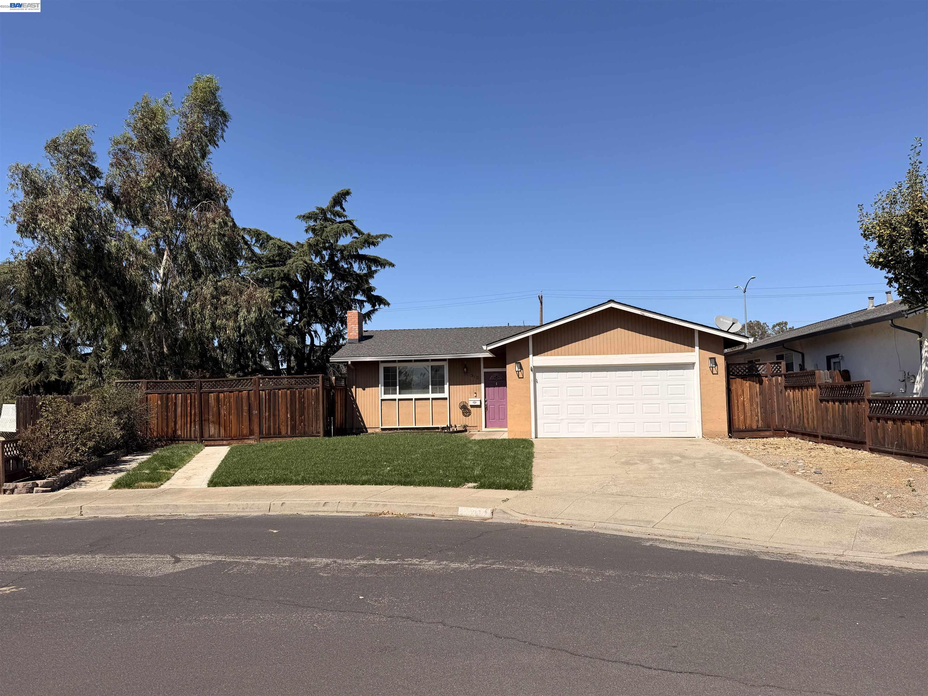 312 Robert Way, Livermore CA 94550