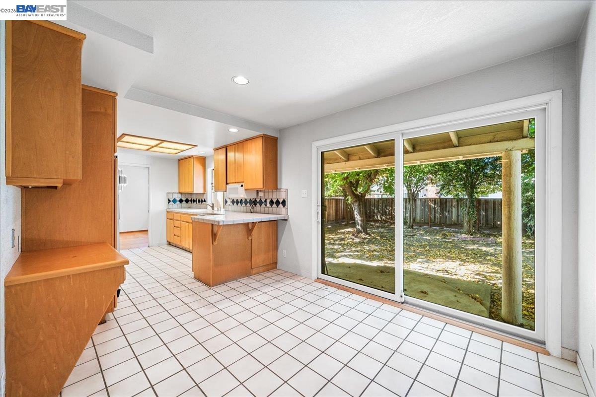 1099 Lynn St, Livermore CA 94550 — photo 17