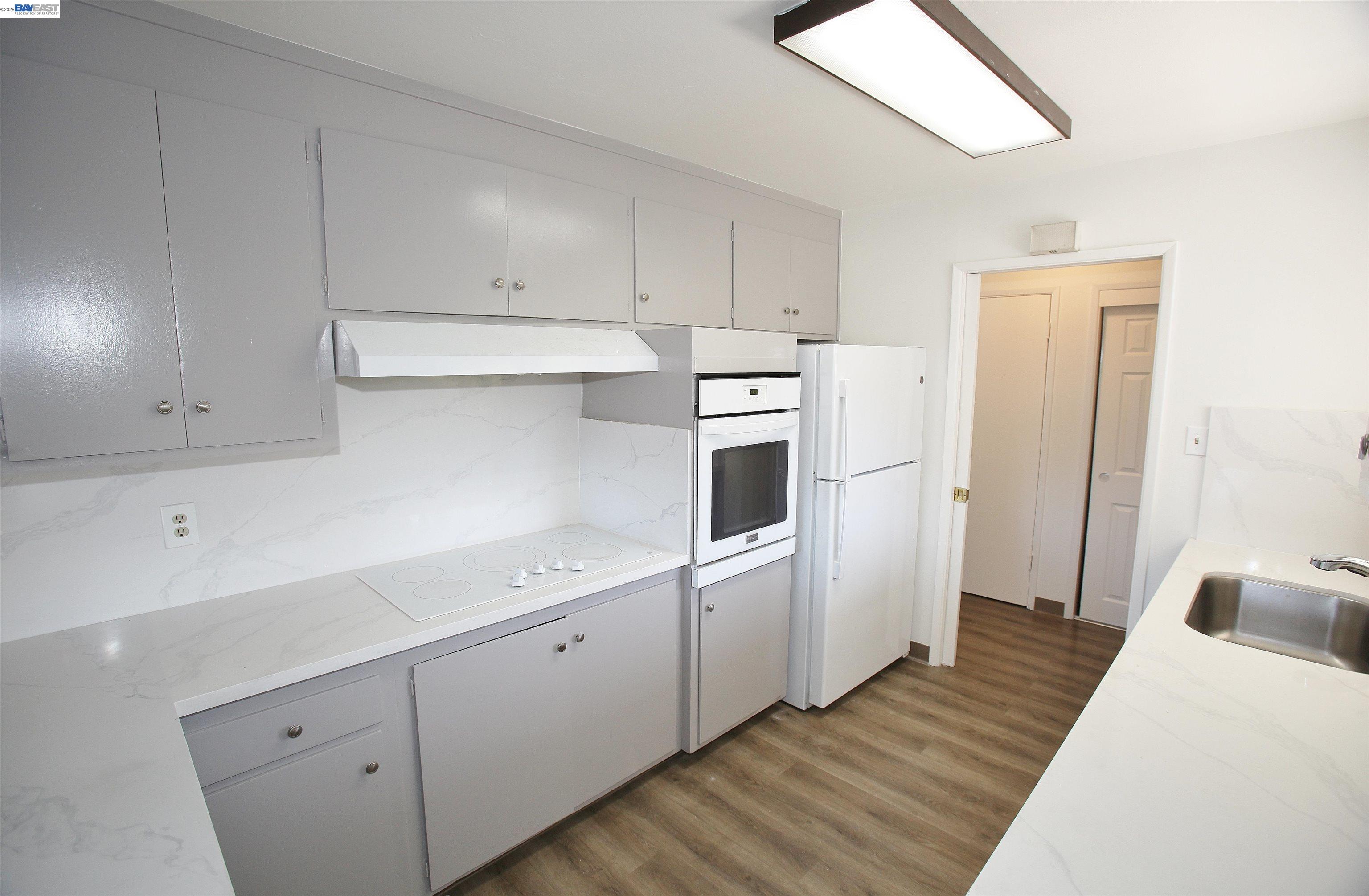 24675 Townsend Ave, Hayward CA 94544 — photo 6