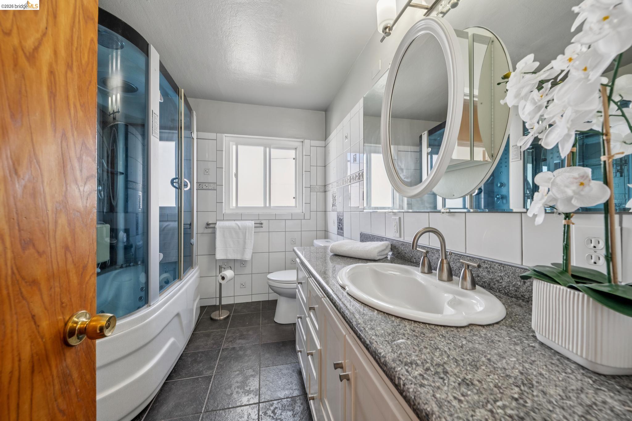 5709 Walnut Street, Oakland CA 94605 — photo 11