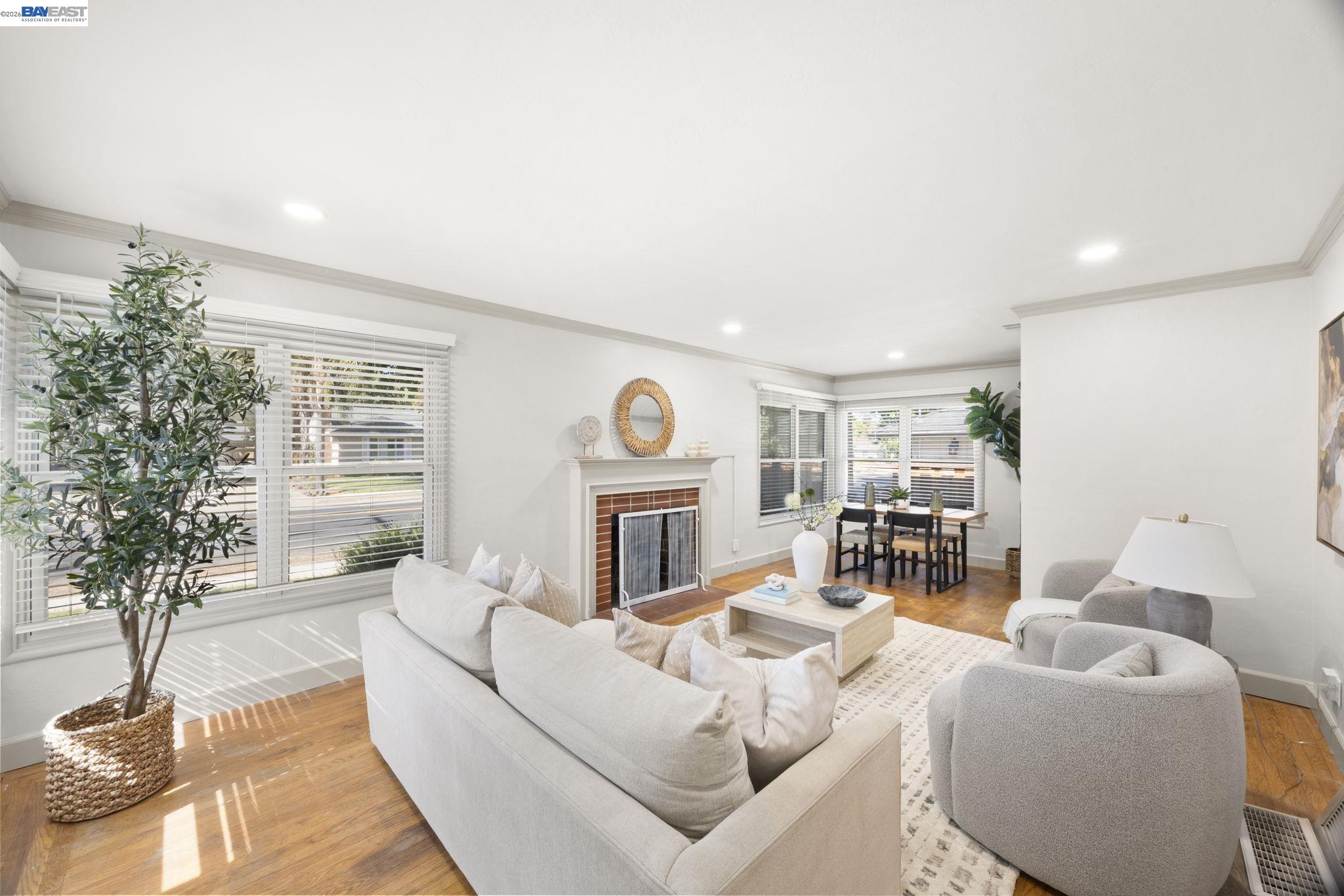 1942 N 6Th St, Concord CA 94519 — photo 3