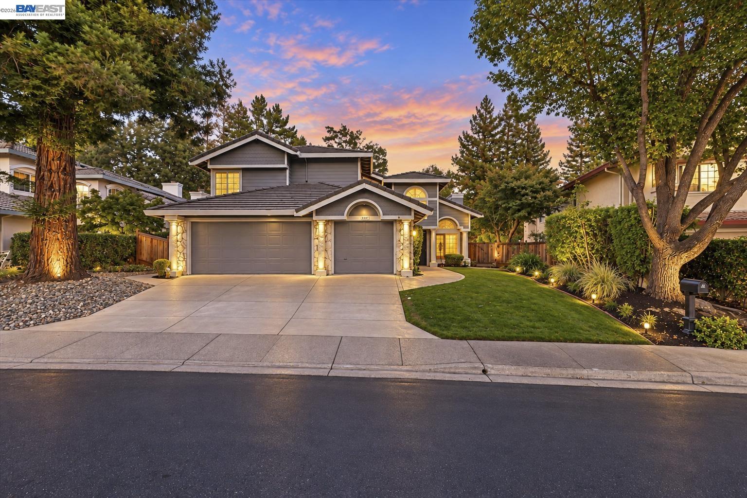 749 Sweet Water Dr, Danville CA 94506