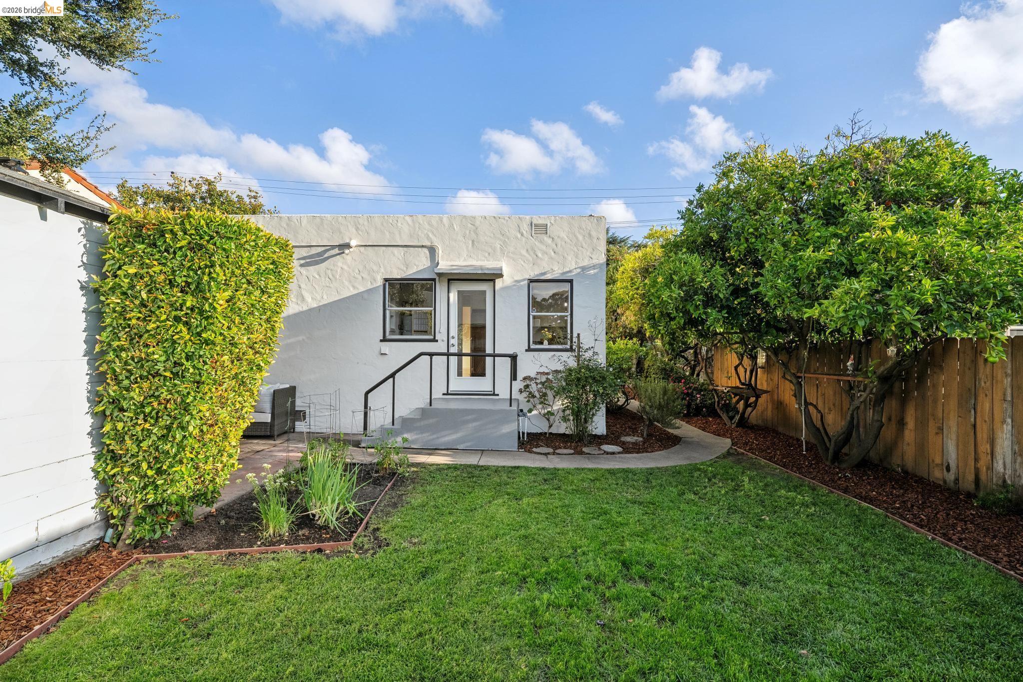934 Estudillo Ave, San Leandro CA 94577 — photo 43