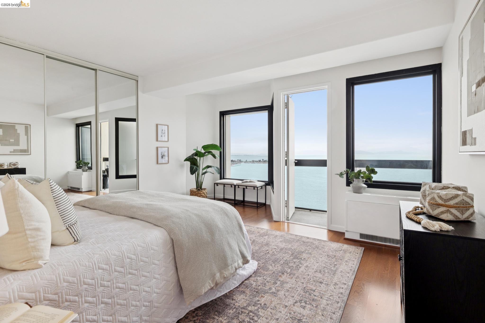 6363 Christie Avenue # 2017, Emeryville CA 94608 — photo 32